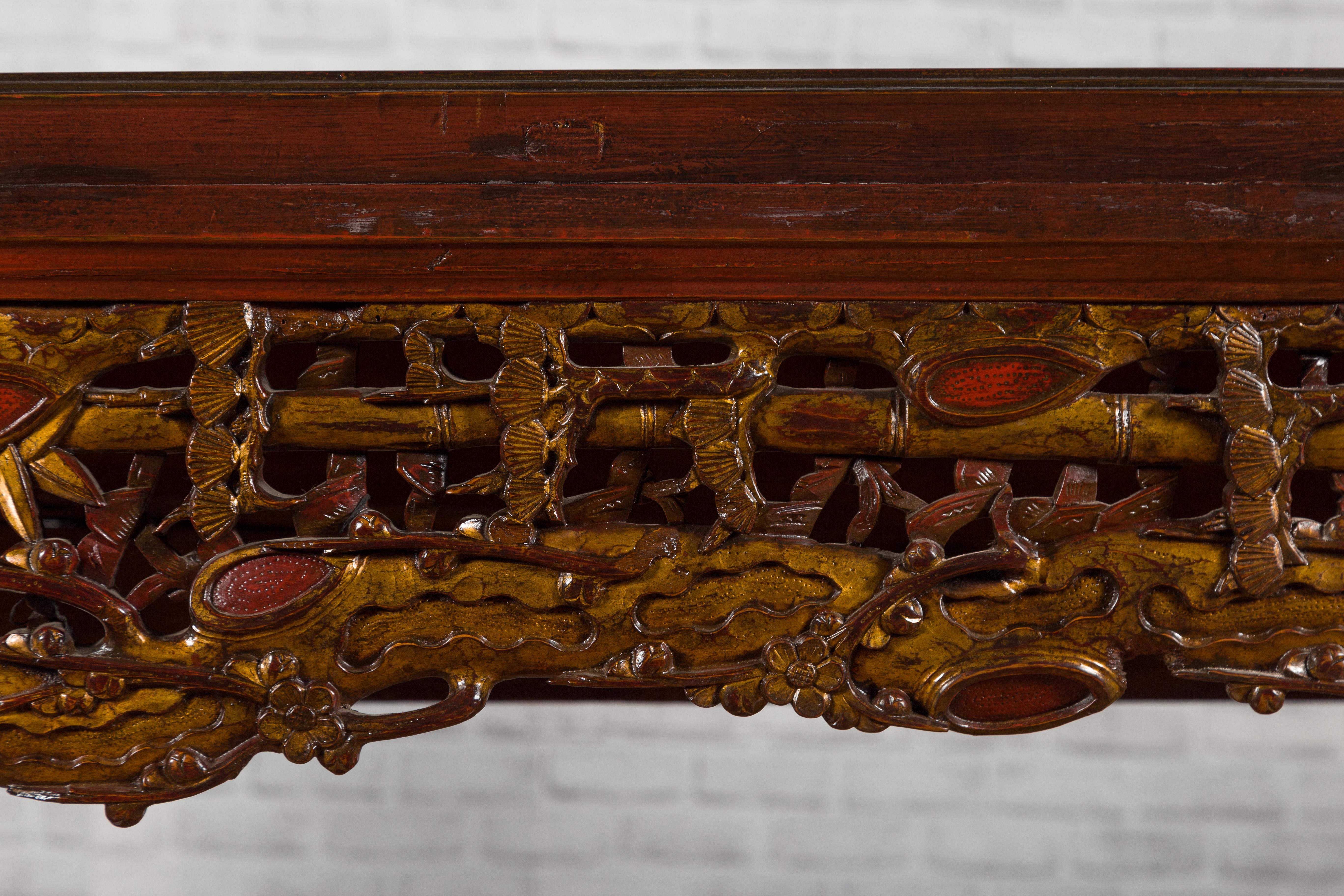 Chinese Qing Dynasty 19th Century Carved Console Table with Mythical Animals For Sale 2