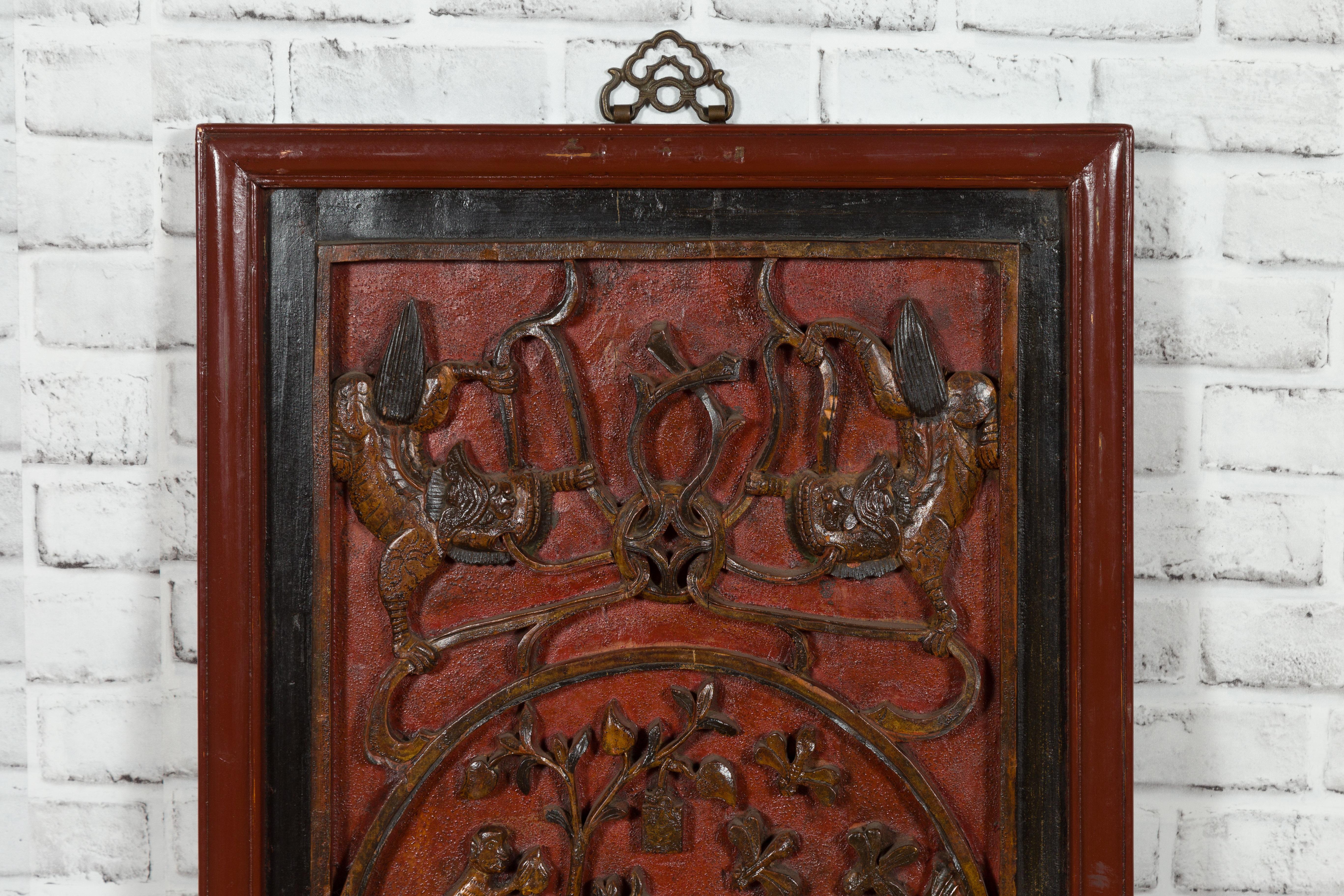 Chinese Qing Dynasty 19th Century Carved Panel with Red, Black and Brown Lacquer For Sale 3