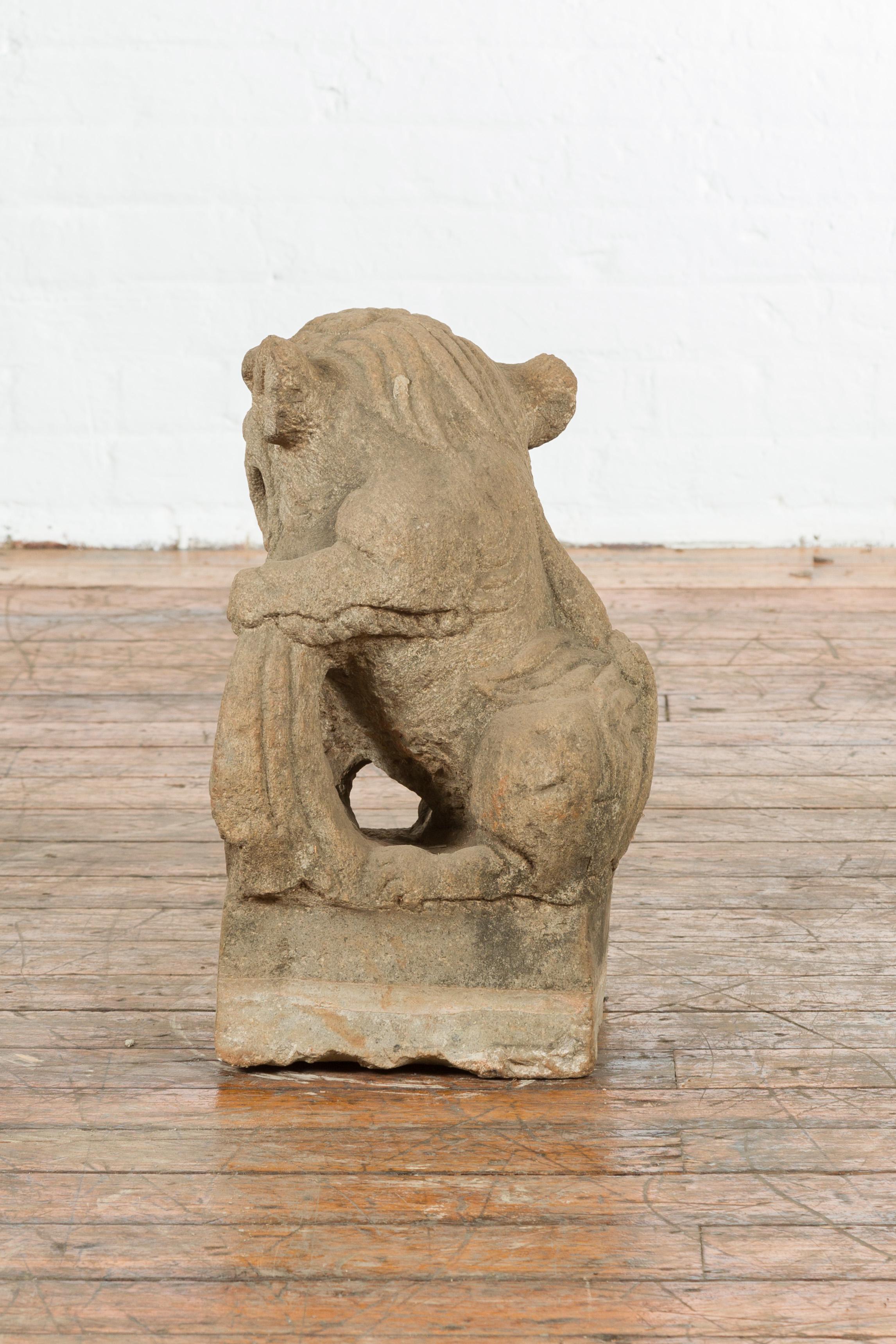 Chinese Qing Dynasty 19th Century Carved Stone Foo Dog Guardian Lion Sculpture In Good Condition For Sale In Yonkers, NY
