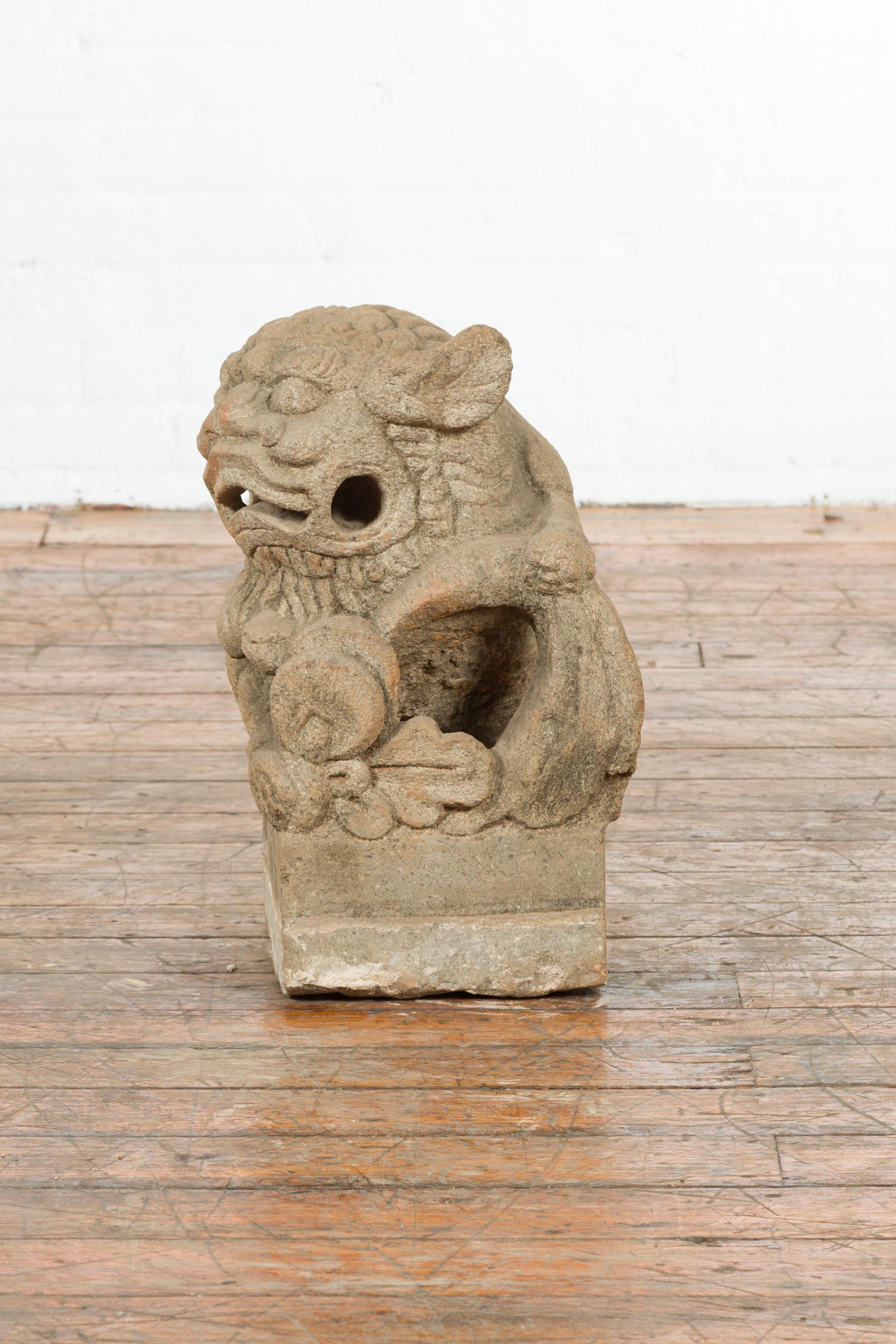 Chinese Qing Dynasty 19th Century Carved Stone Foo Dog Guardian Lion Sculpture For Sale 4