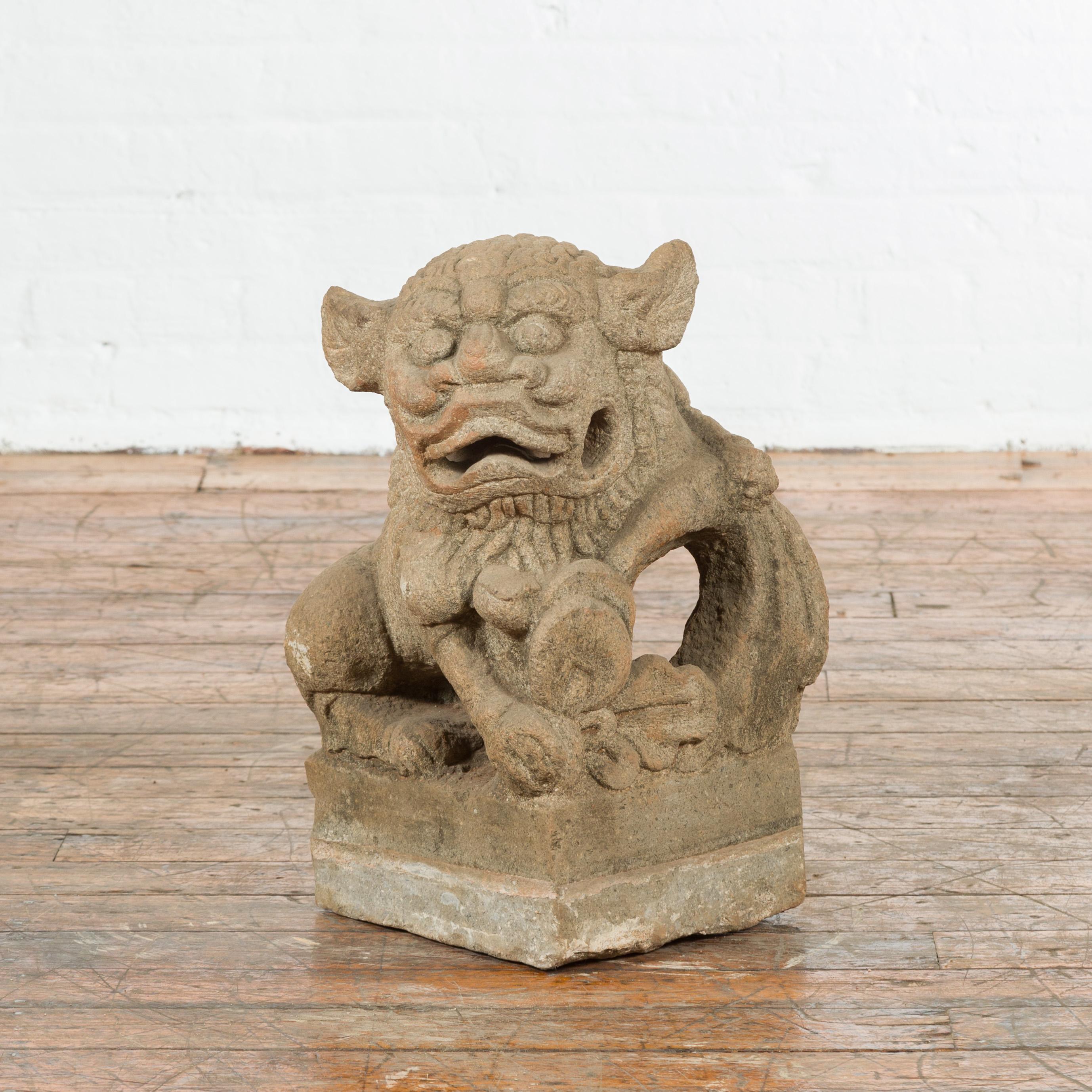 Chinese Qing Dynasty 19th Century Carved Stone Foo Dog Guardian Lion Sculpture For Sale 5