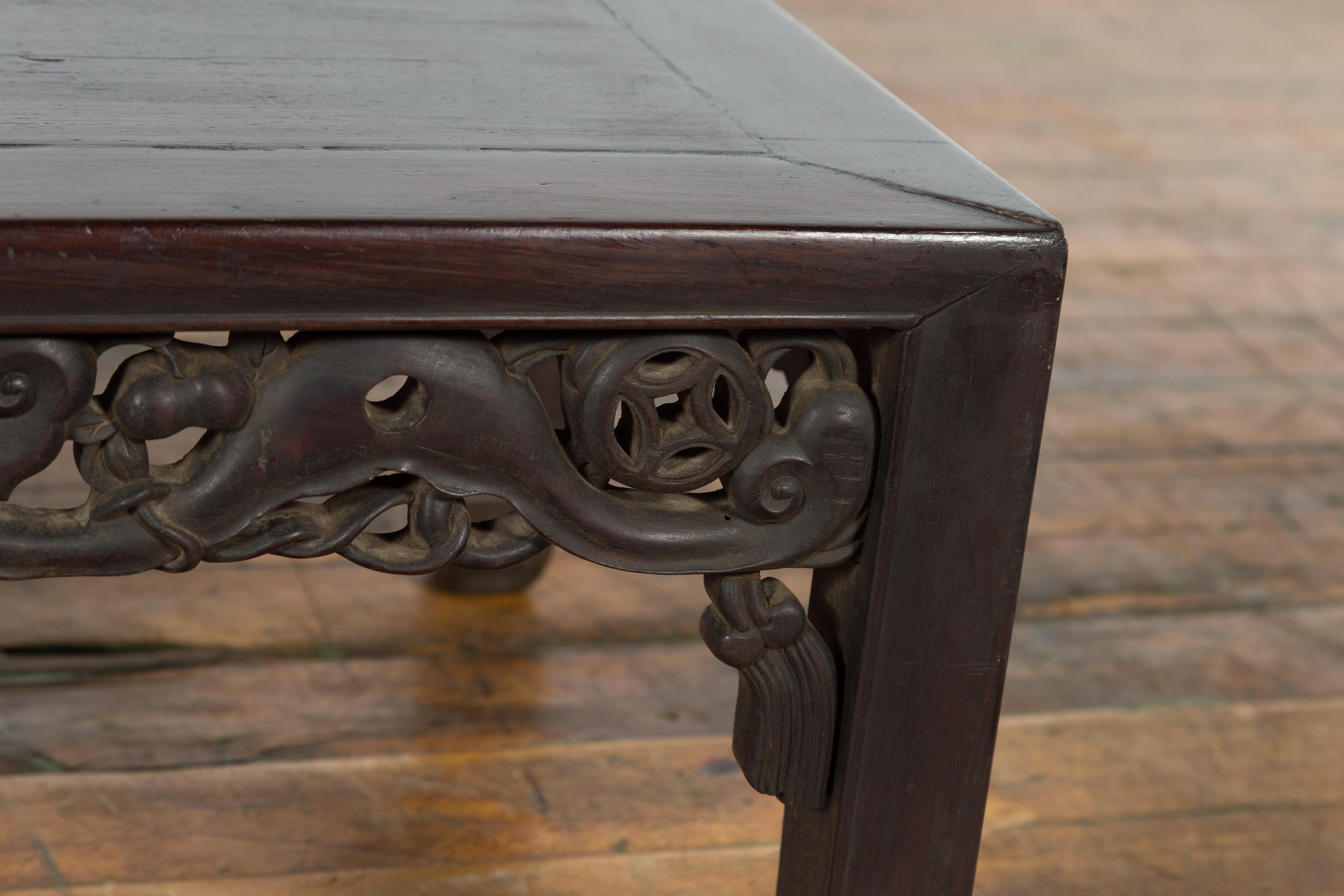 Chinese Qing Dynasty 19th Century Coffee Table with Carved Apron and Dark Patina For Sale 5