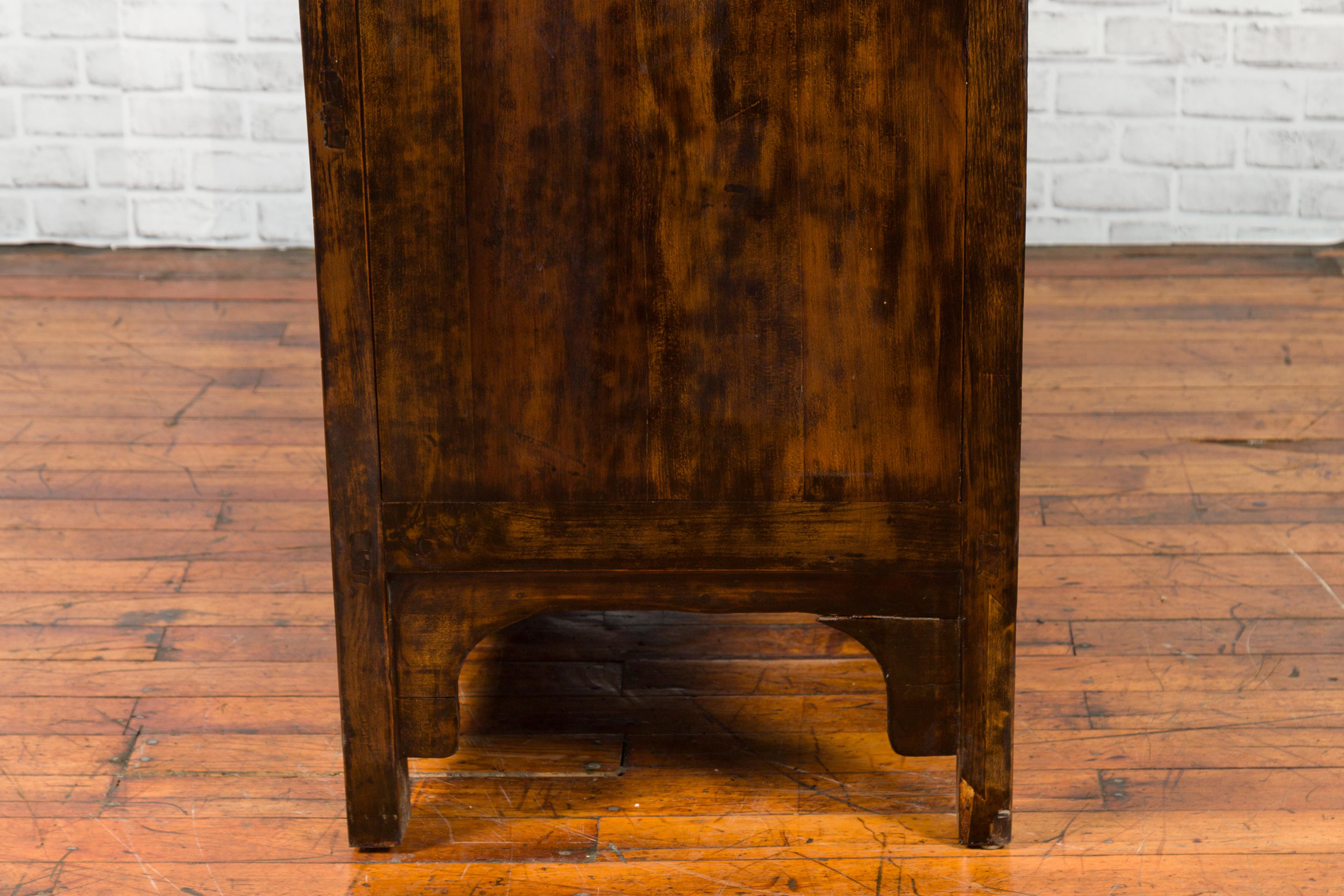 Chinese Qing Dynasty 19th Century Dark Brown Elm Cabinet with Doors and Drawers For Sale 9