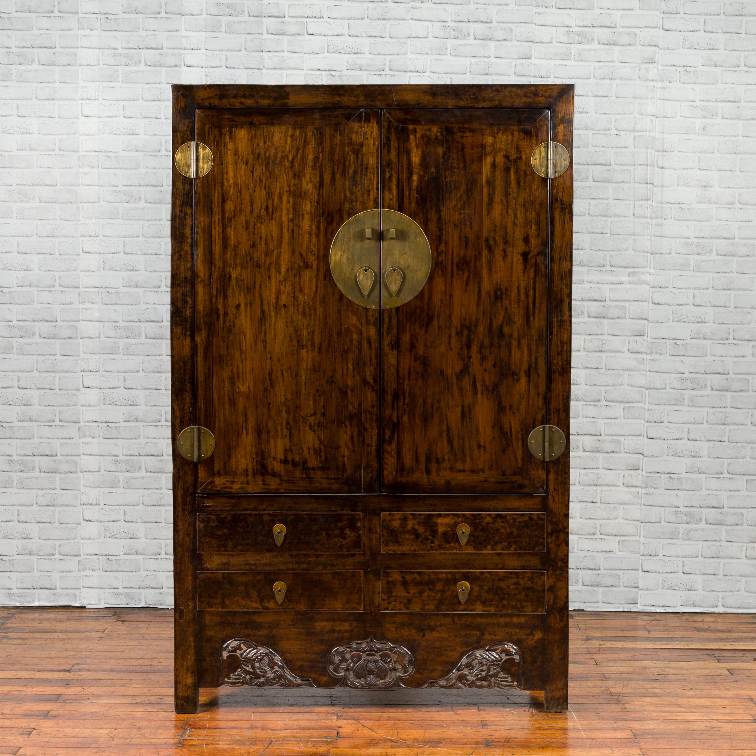 Chinese Qing Dynasty 19th Century Dark Brown Elm Cabinet with Doors and Drawers In Good Condition For Sale In Yonkers, NY
