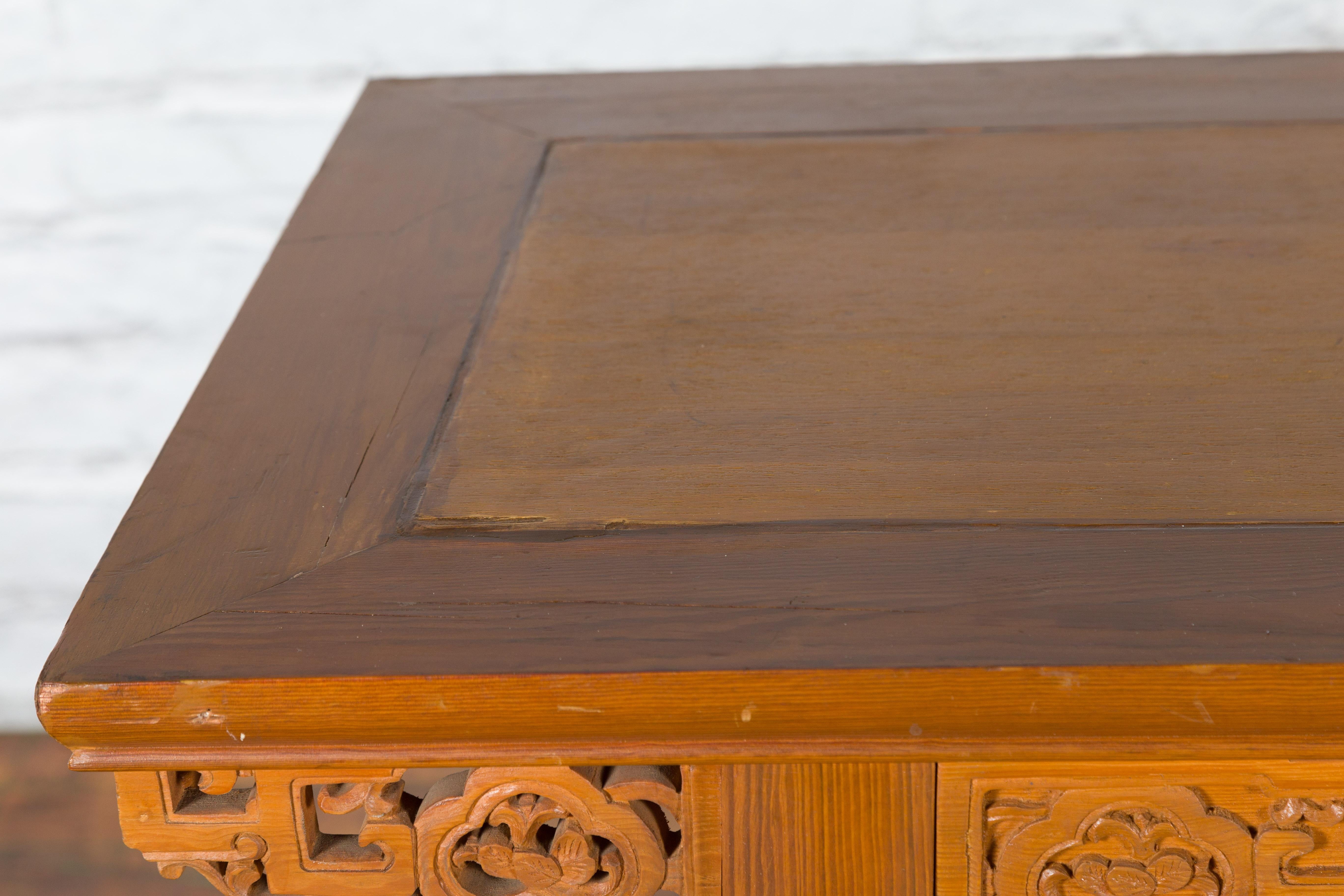 Chinese Qing Dynasty 19th Century Desk with Carved Frieze and Two Drawers For Sale 10