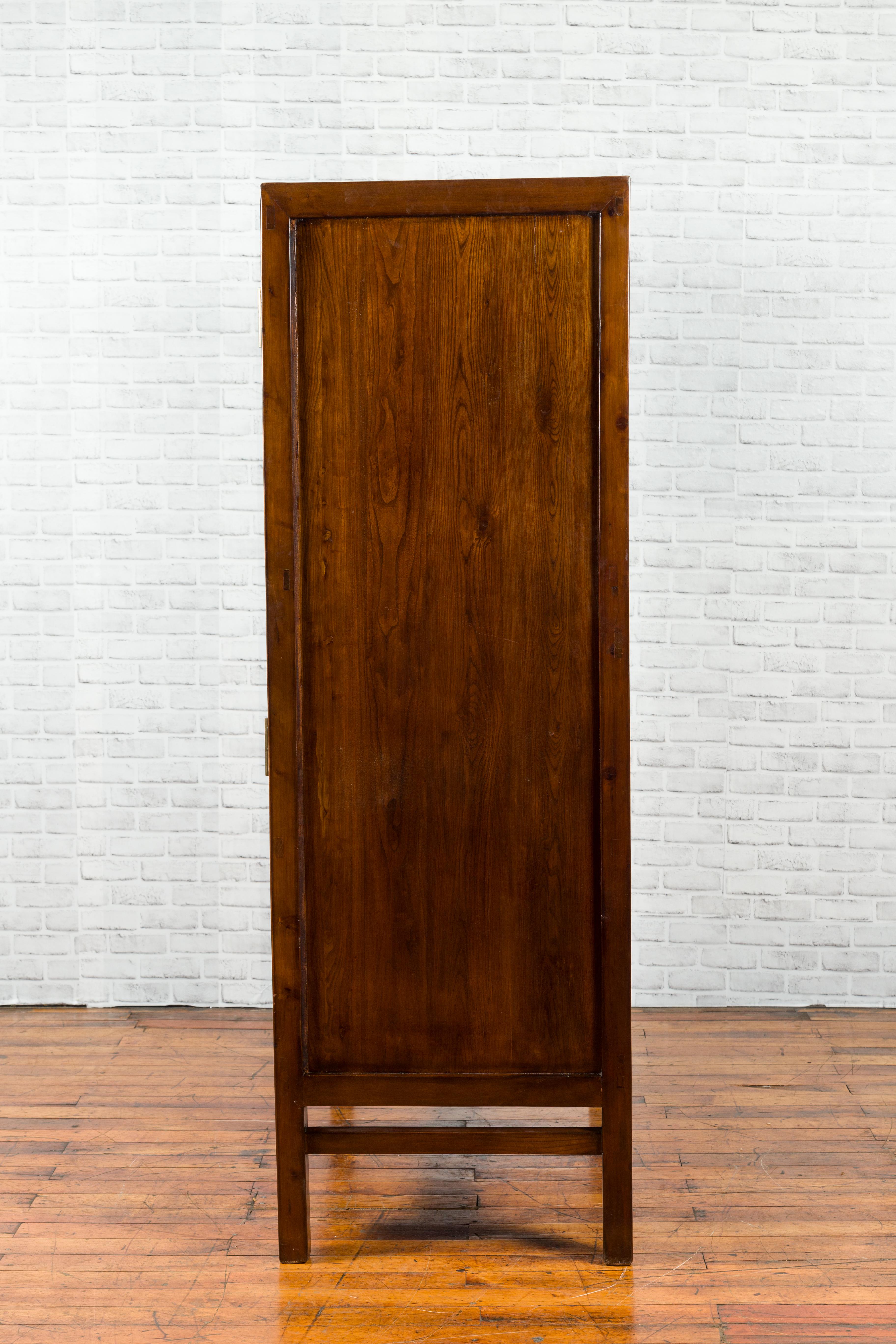 Chinese 1920s-1930s Elm and Burl Cabinet with Doors, Drawers and Brass Hardware For Sale 11