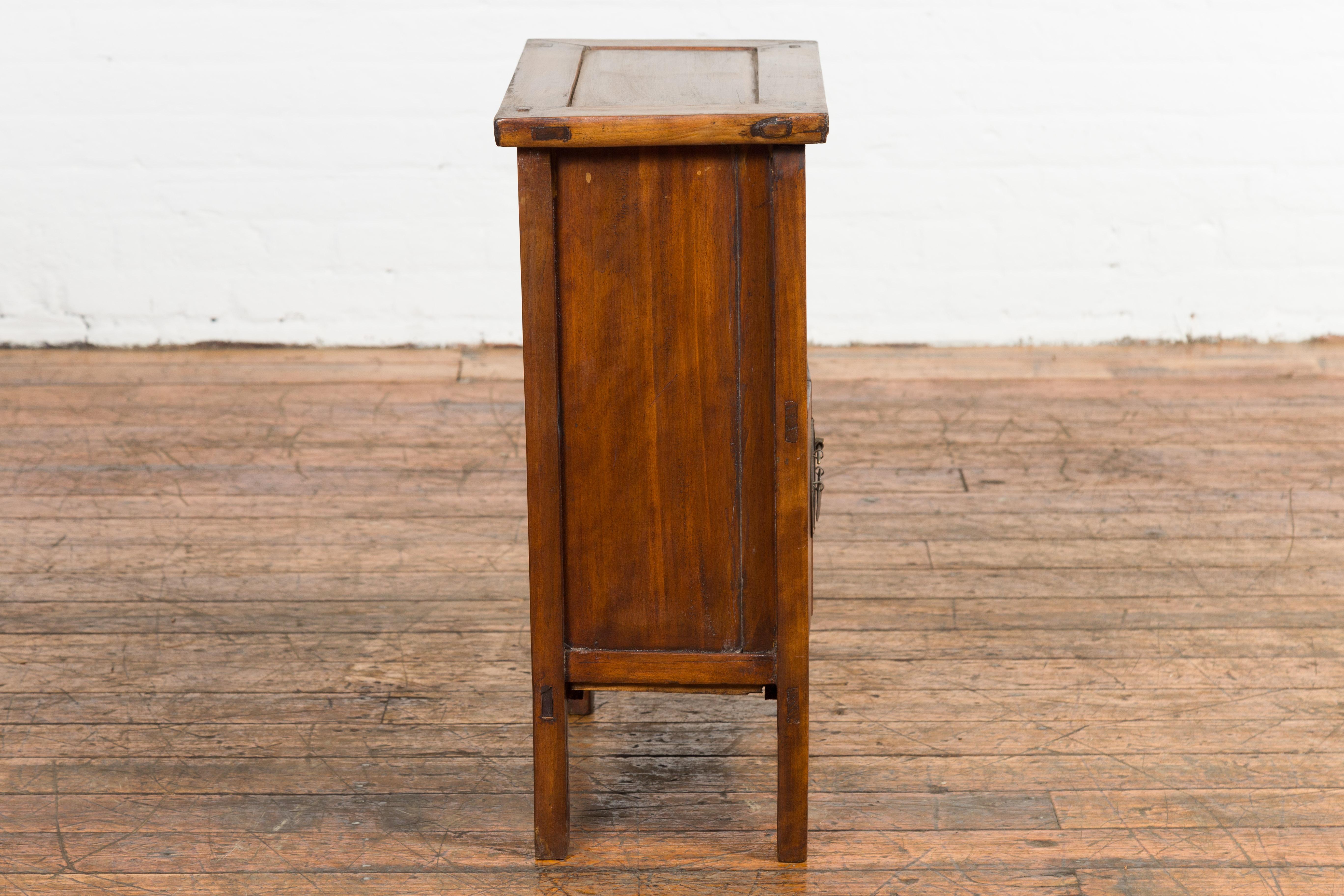 Chinese Qing Dynasty 19th Century Elm Side Cabinet with Fretwork Shelf and Doors For Sale 13