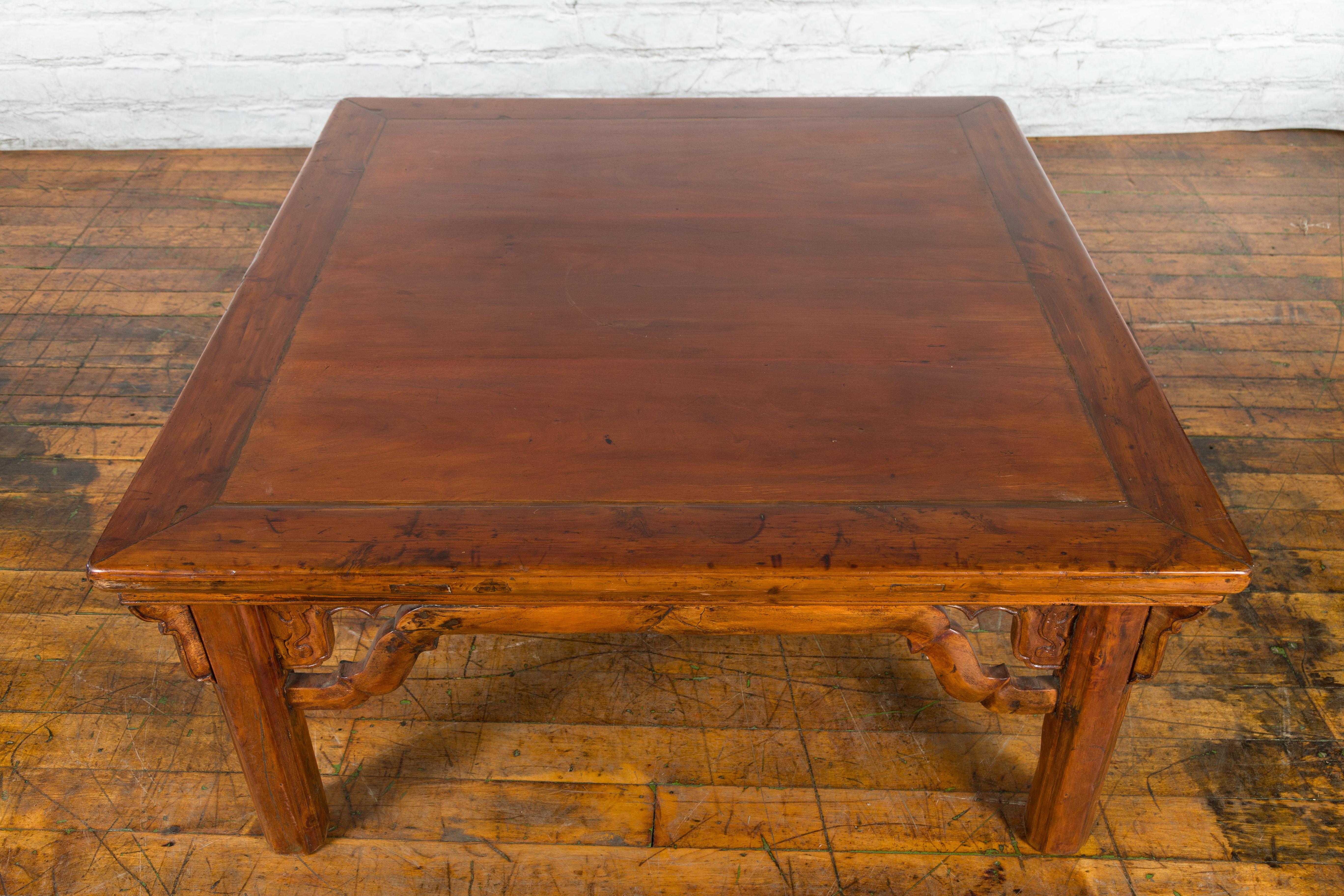 Chinese Qing Dynasty 19th Century Elmwood Coffee Table with Carved Apron For Sale 6