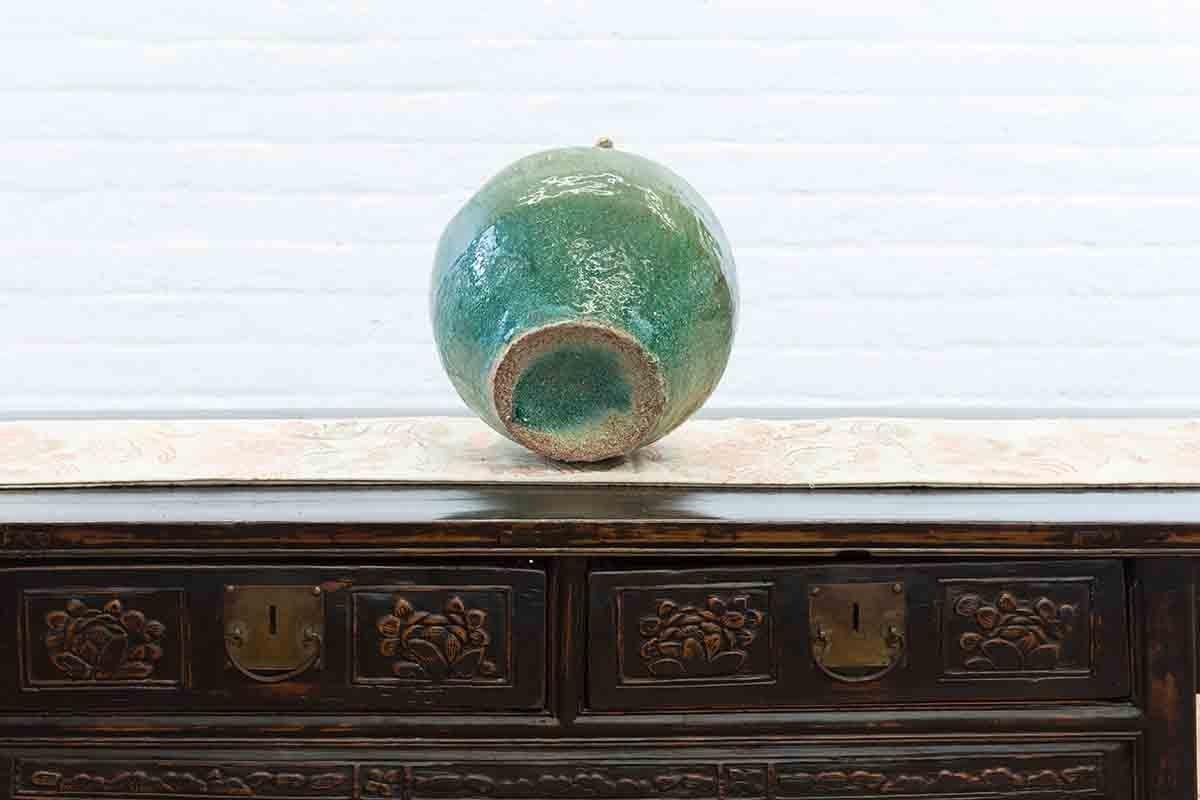 Chinese Qing Dynasty 19th Century Green Glazed Water Vessel with Loop Handles For Sale 1