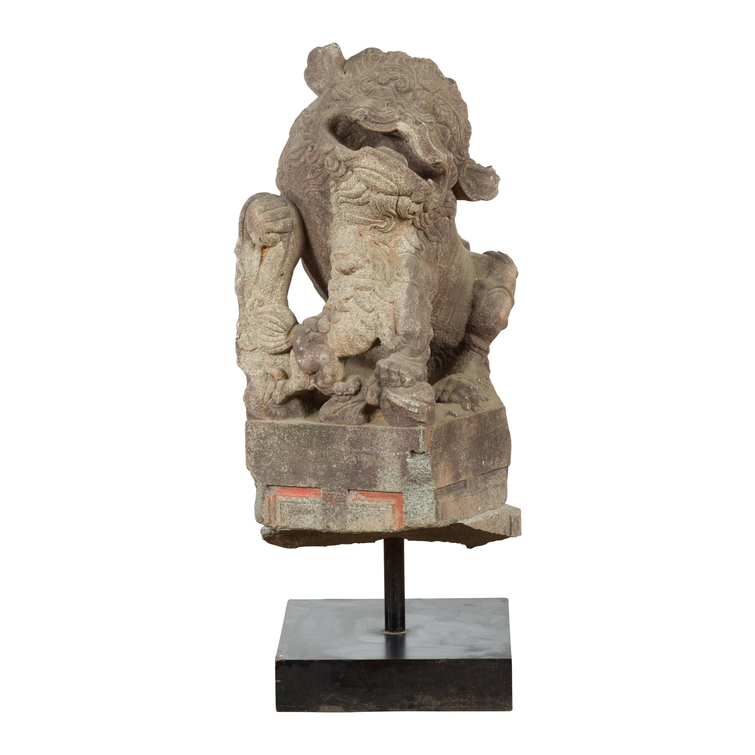 Chinese Qing Dynasty 19th Century Hand-Carved Foo Dog Sculpture Mounted on Base For Sale