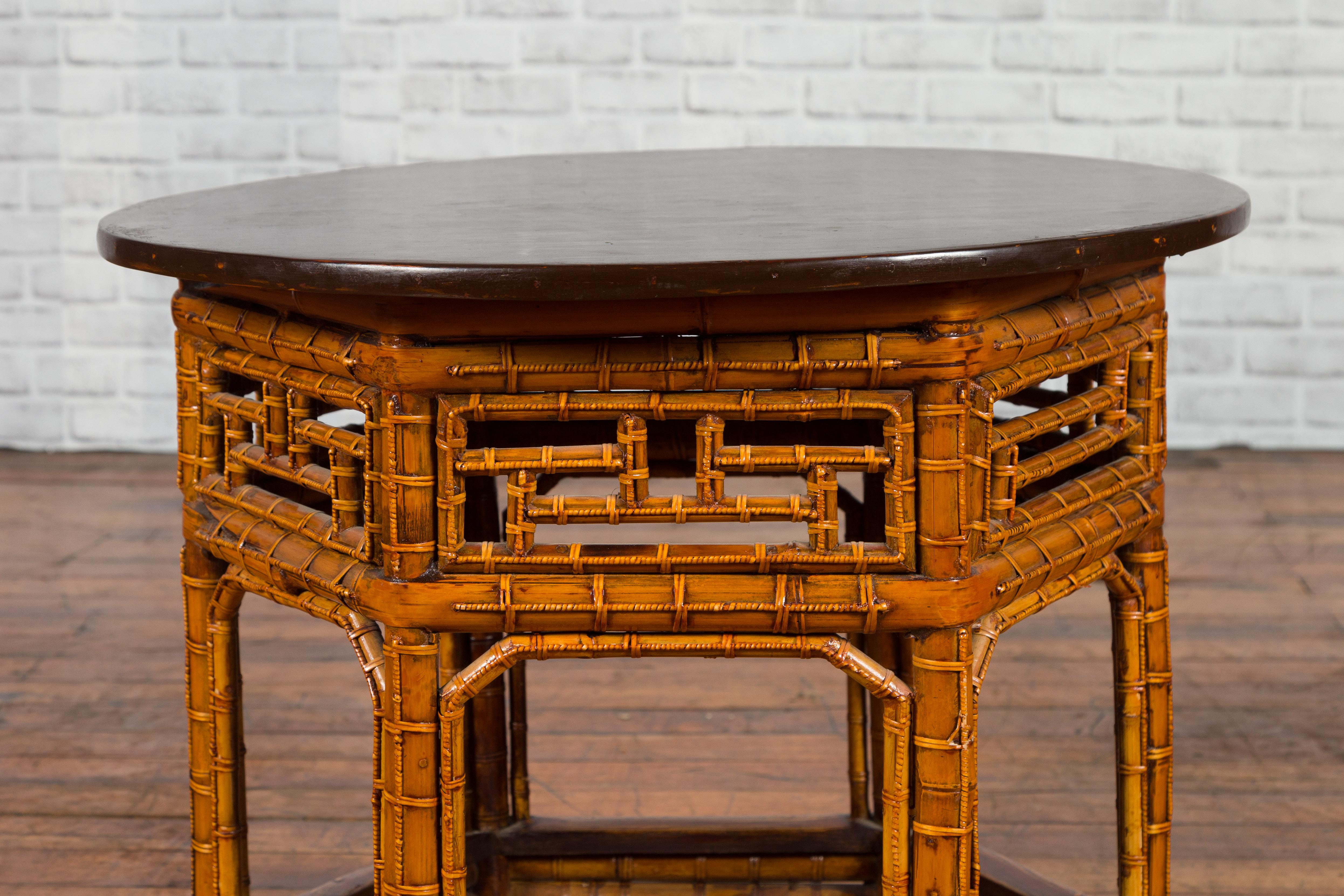 Chinese Qing Dynasty 19th Century Hexagonal Bamboo Side Table with Lacquered Top 1