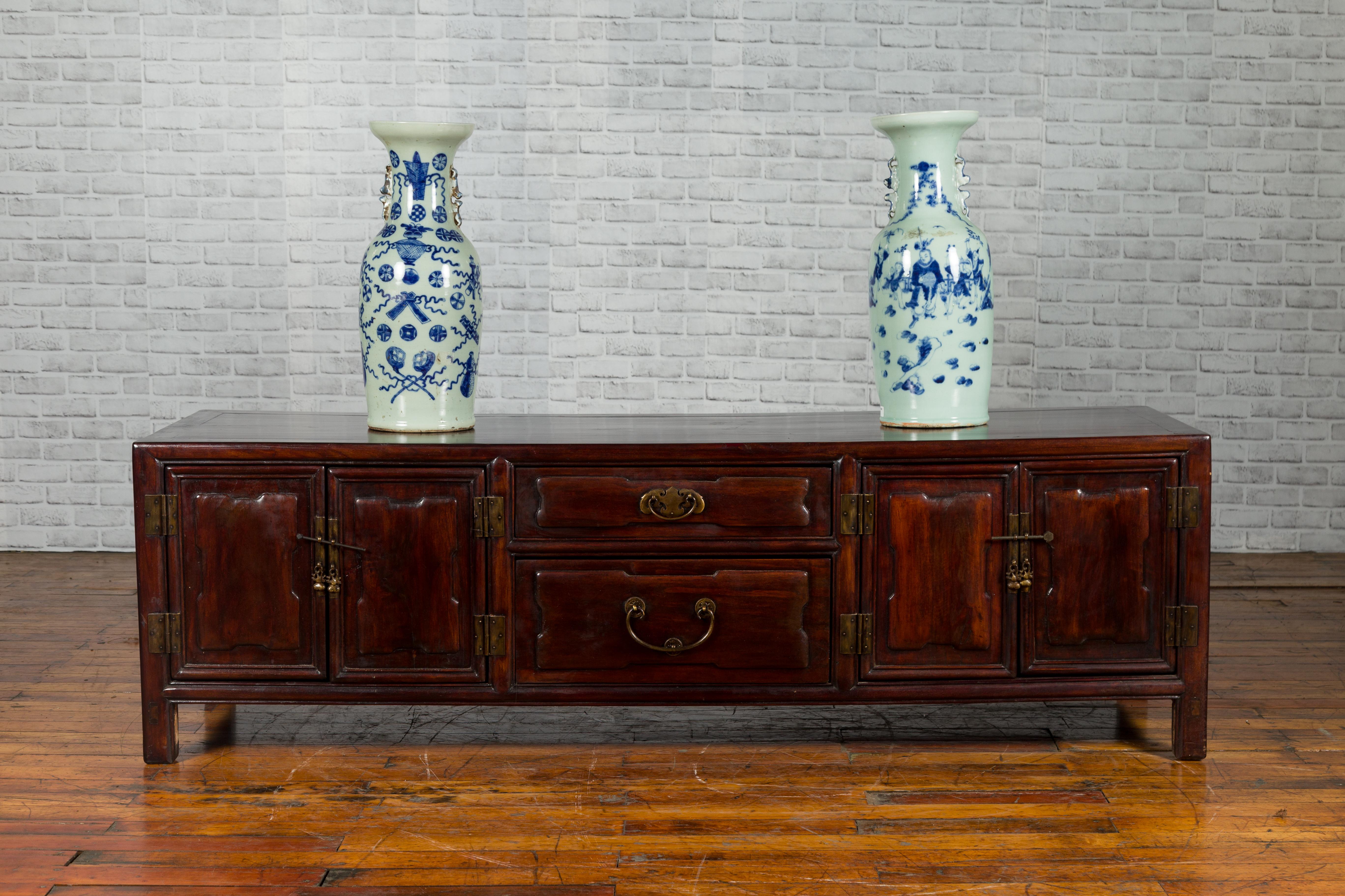 Chinese Qing Dynasty 19th Century Kang Cabinet with Double Doors and Drawers 5