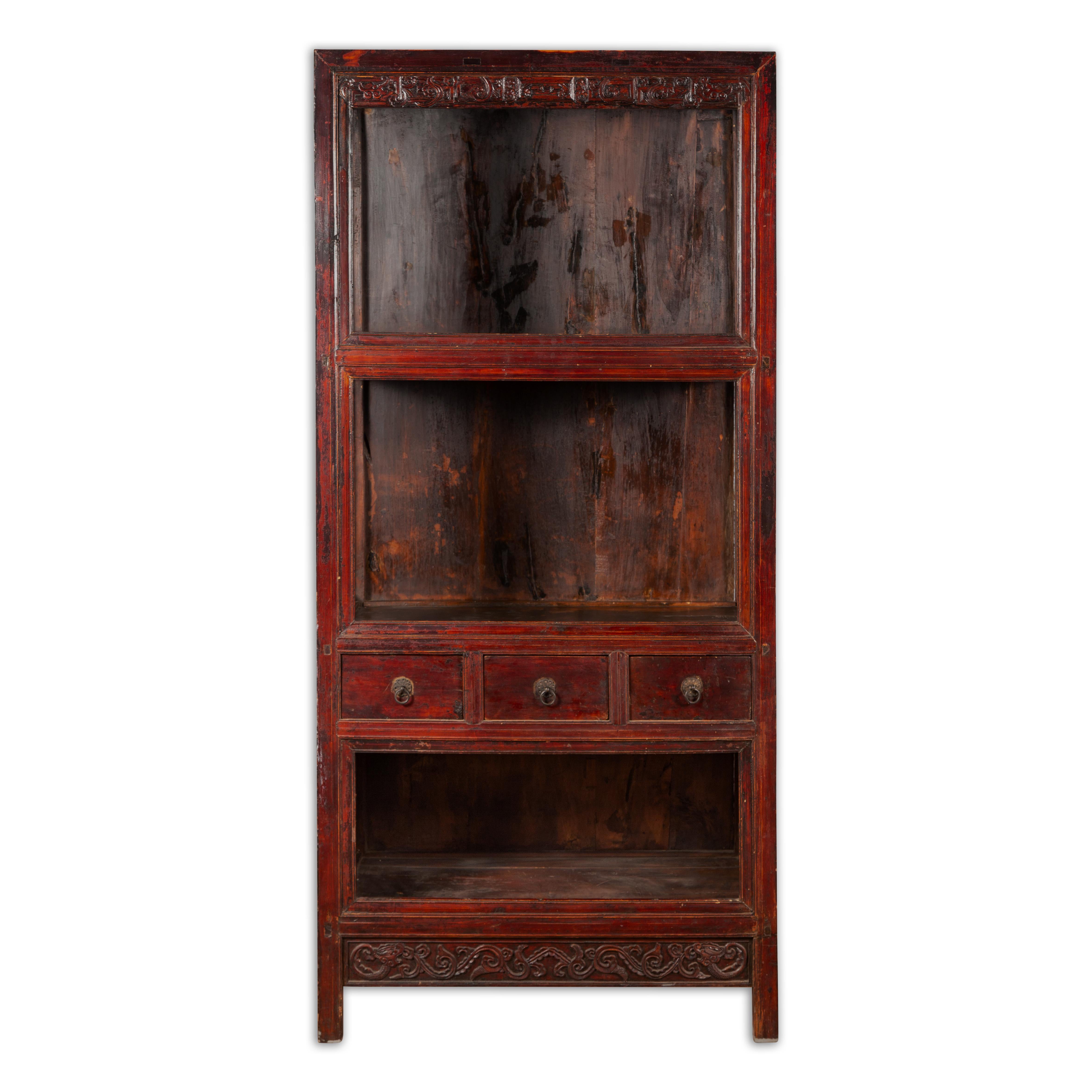 Chinese Qing Dynasty 19th Century Lacquered Cabinet with Carved Dragon Motifs For Sale 11
