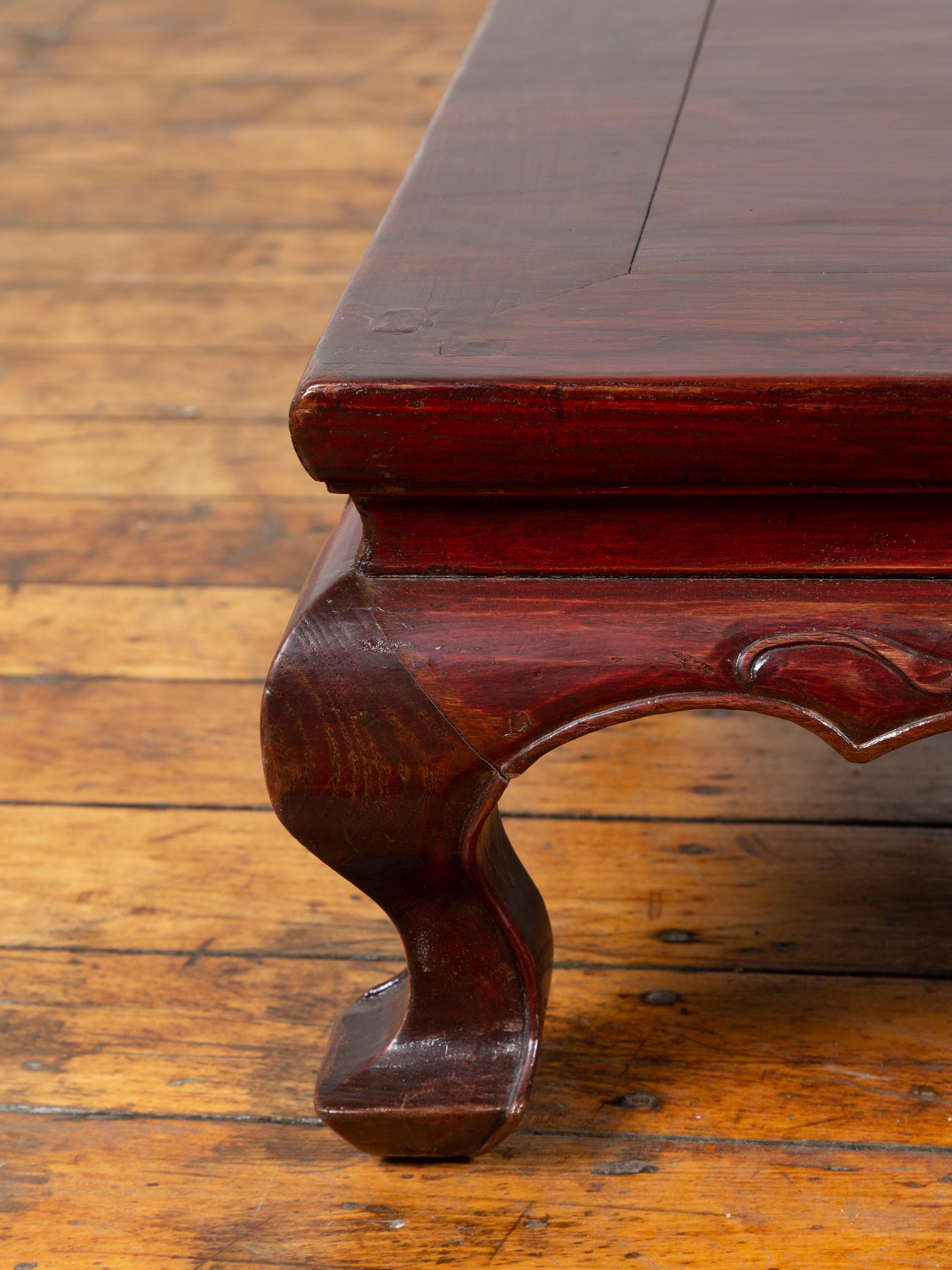 Carved Chinese Qing Dynasty 19th Century Lacquered Wood Low Table with Cabriole Legs For Sale