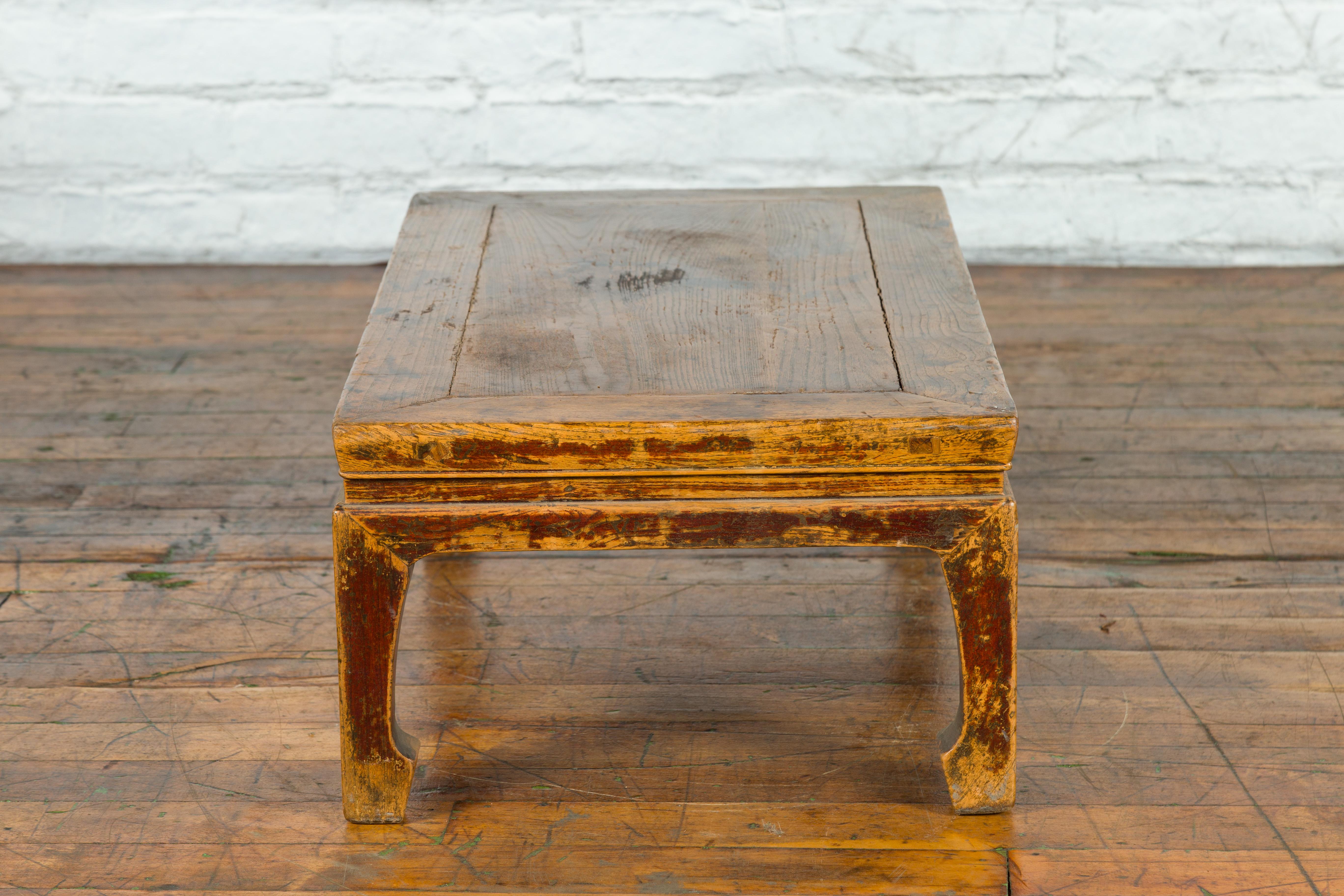 Wood Chinese Qing Dynasty 19th Century Low Coffee Table with Distressed Patina For Sale