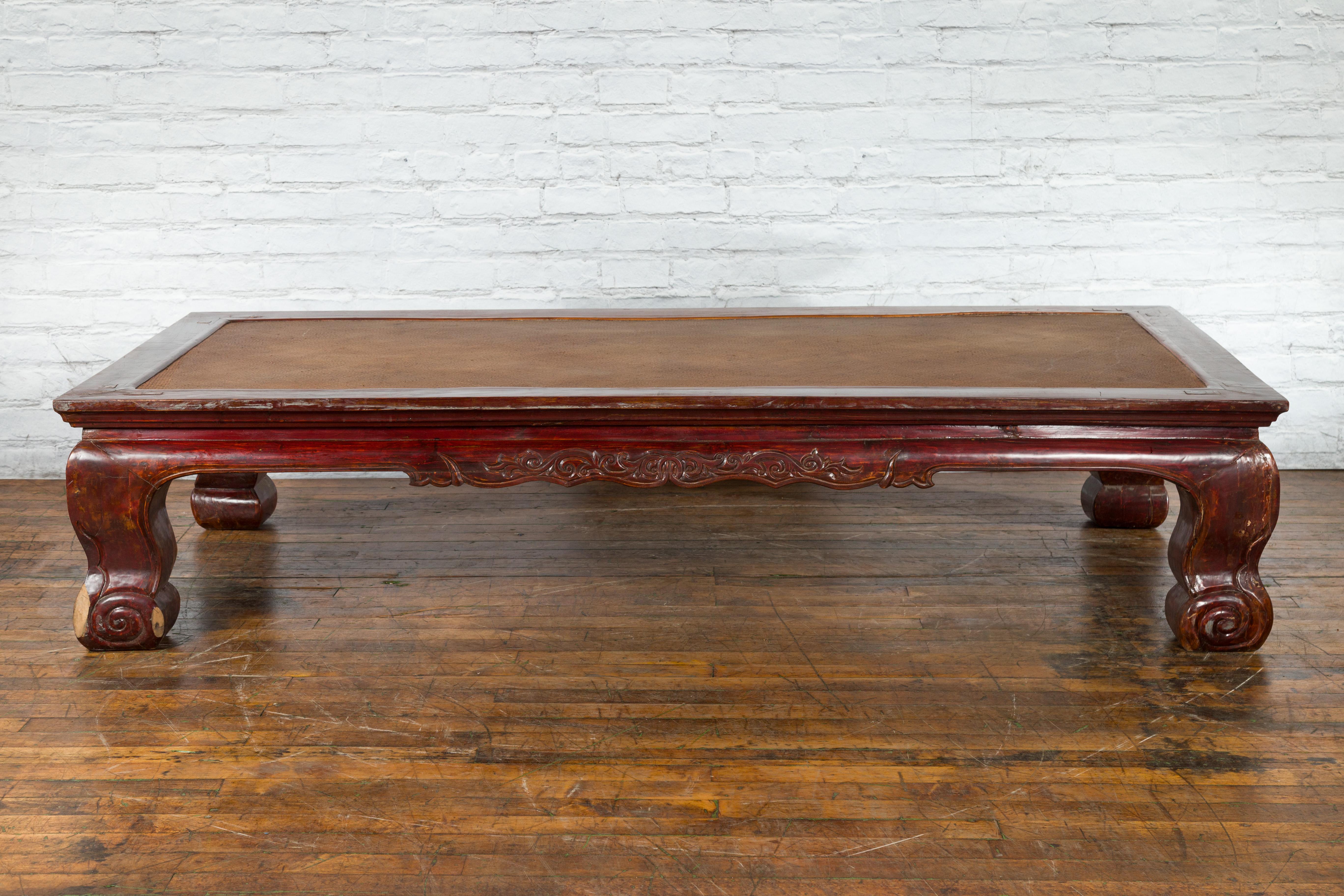 Chinese Qing Dynasty 19th Century Mahogany Stained Coffee Table with Rattan Top For Sale 14