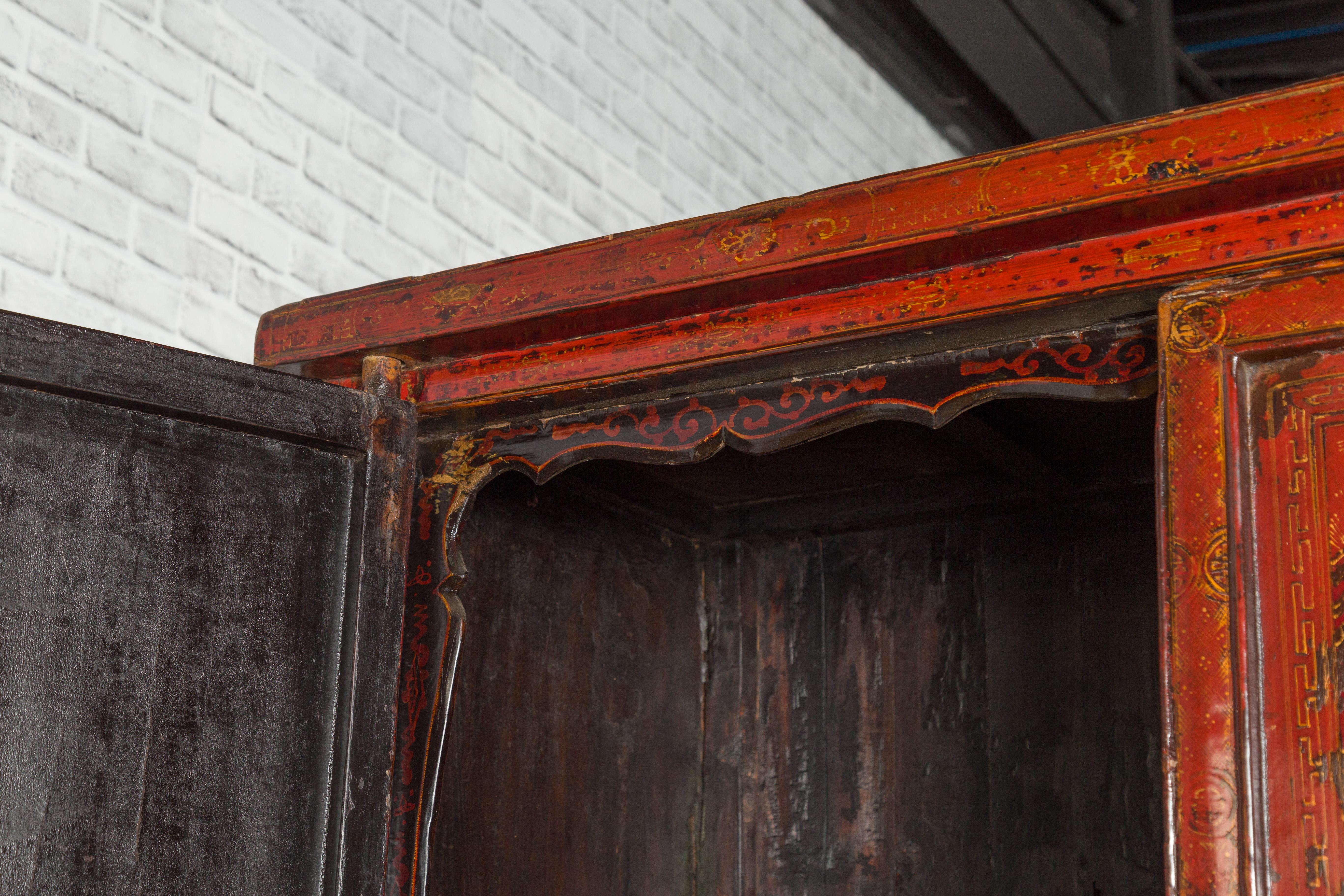 Chinese Qing Dynasty 19th Century Red Cabinet with Hand Painted Chinoiseries 11