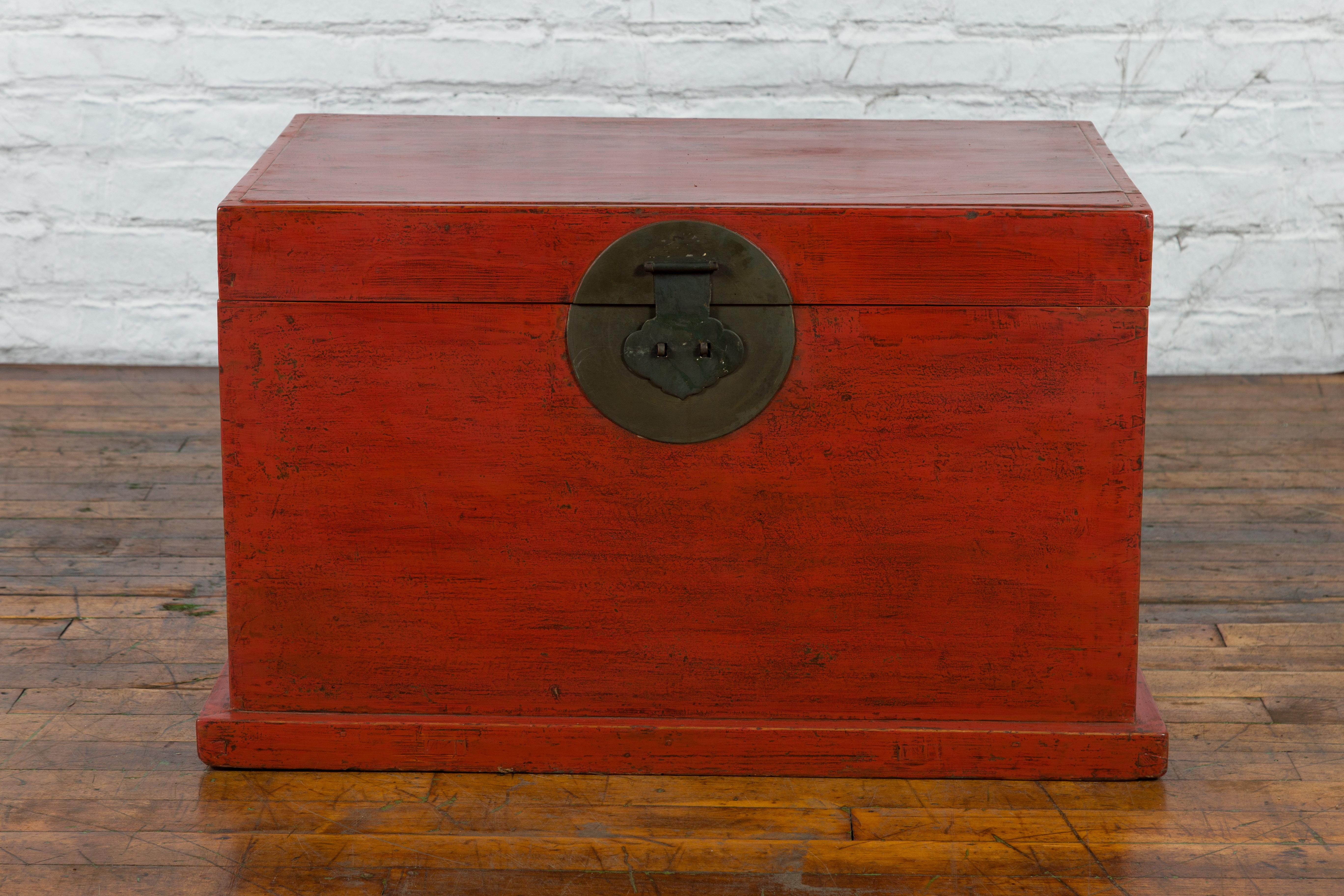 Lacquered Chinese Qing Dynasty 19th Century Red Lacquer Blanket Chest with Brass Hardware For Sale