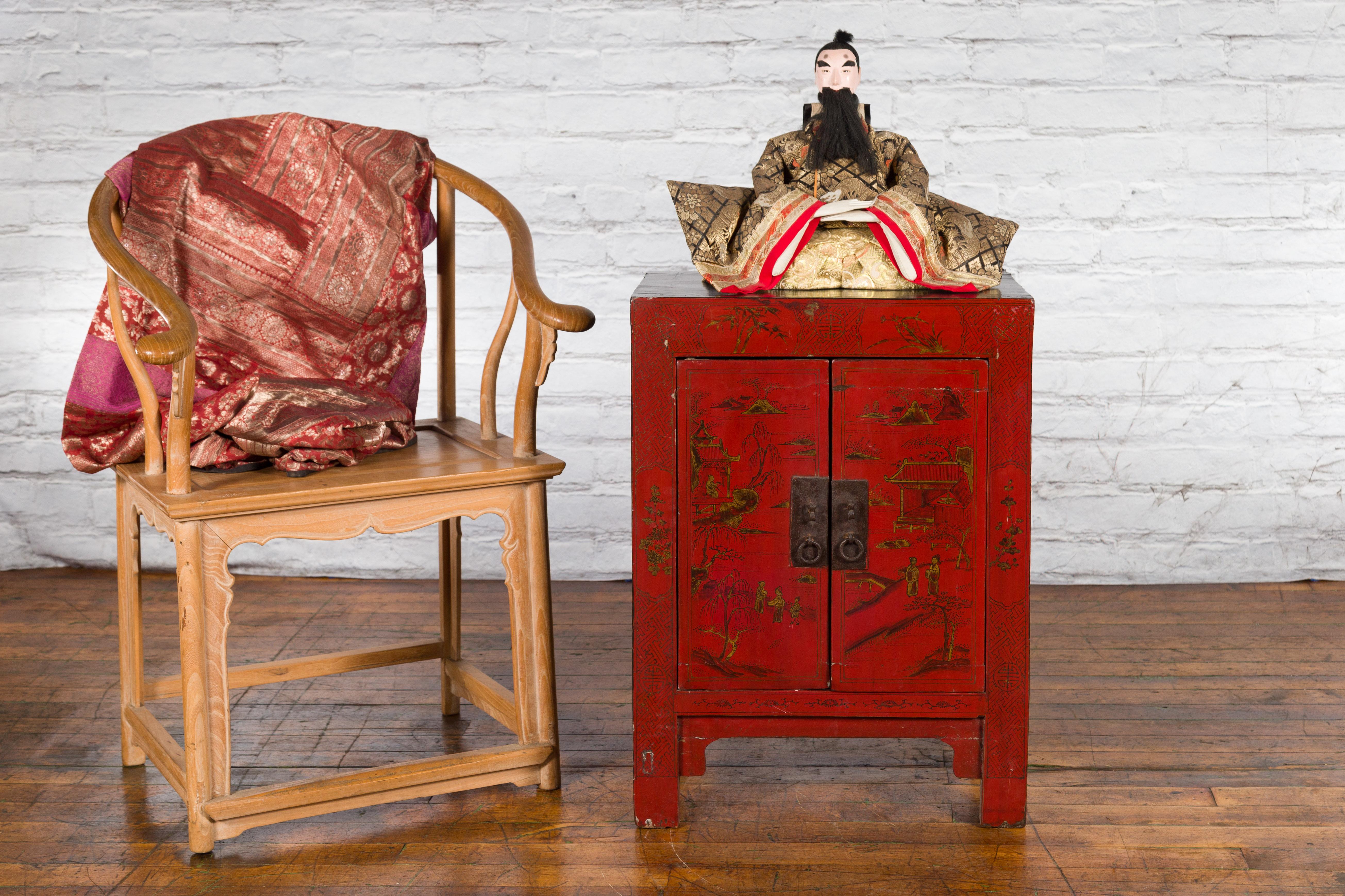 Lacquered Chinese Qing Dynasty 19th Century Red Lacquer Cabinet with Chinoiserie Décor