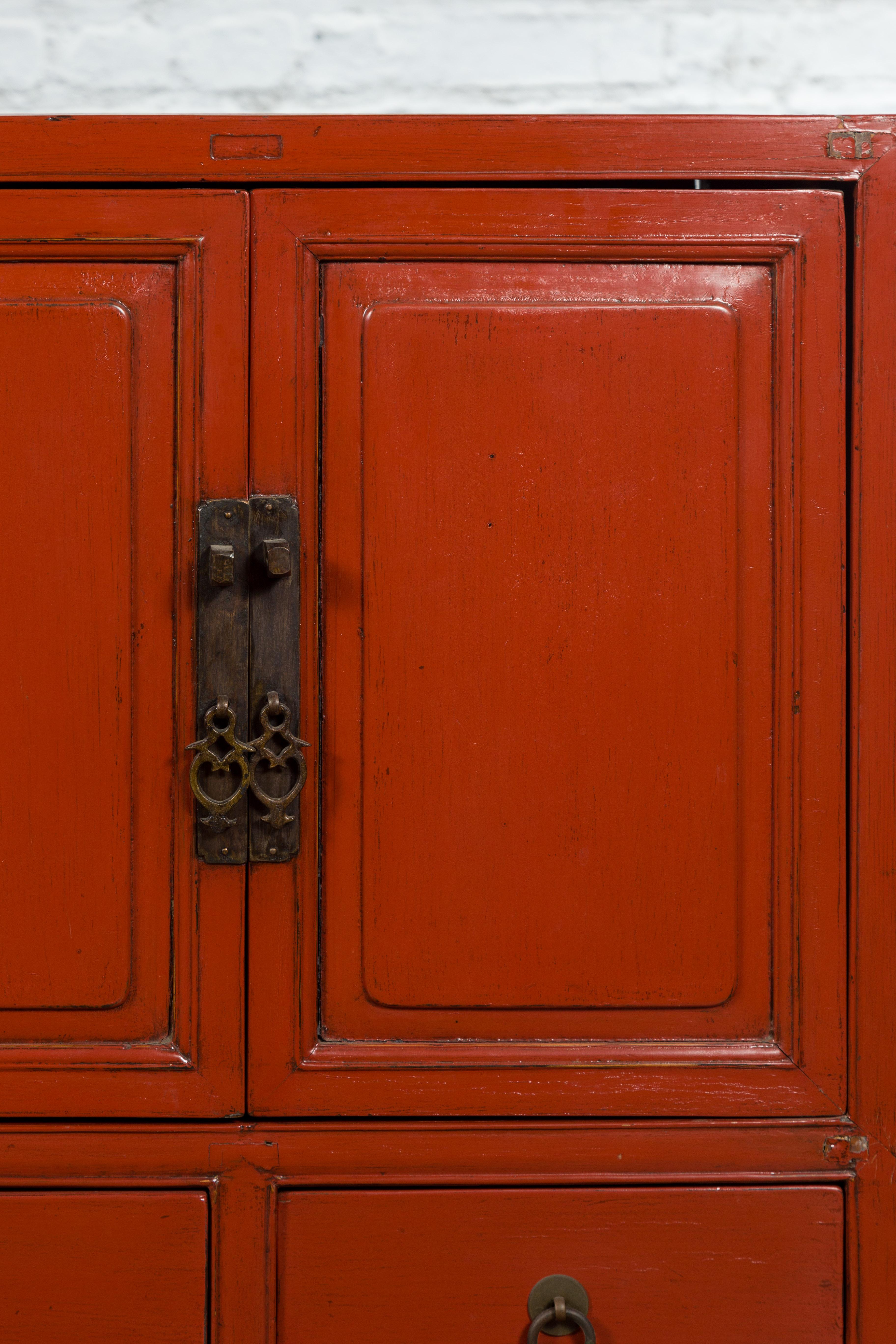 Chinese Qing Dynasty 19th Century Red Lacquer Cabinet with Doors and Drawers For Sale 6