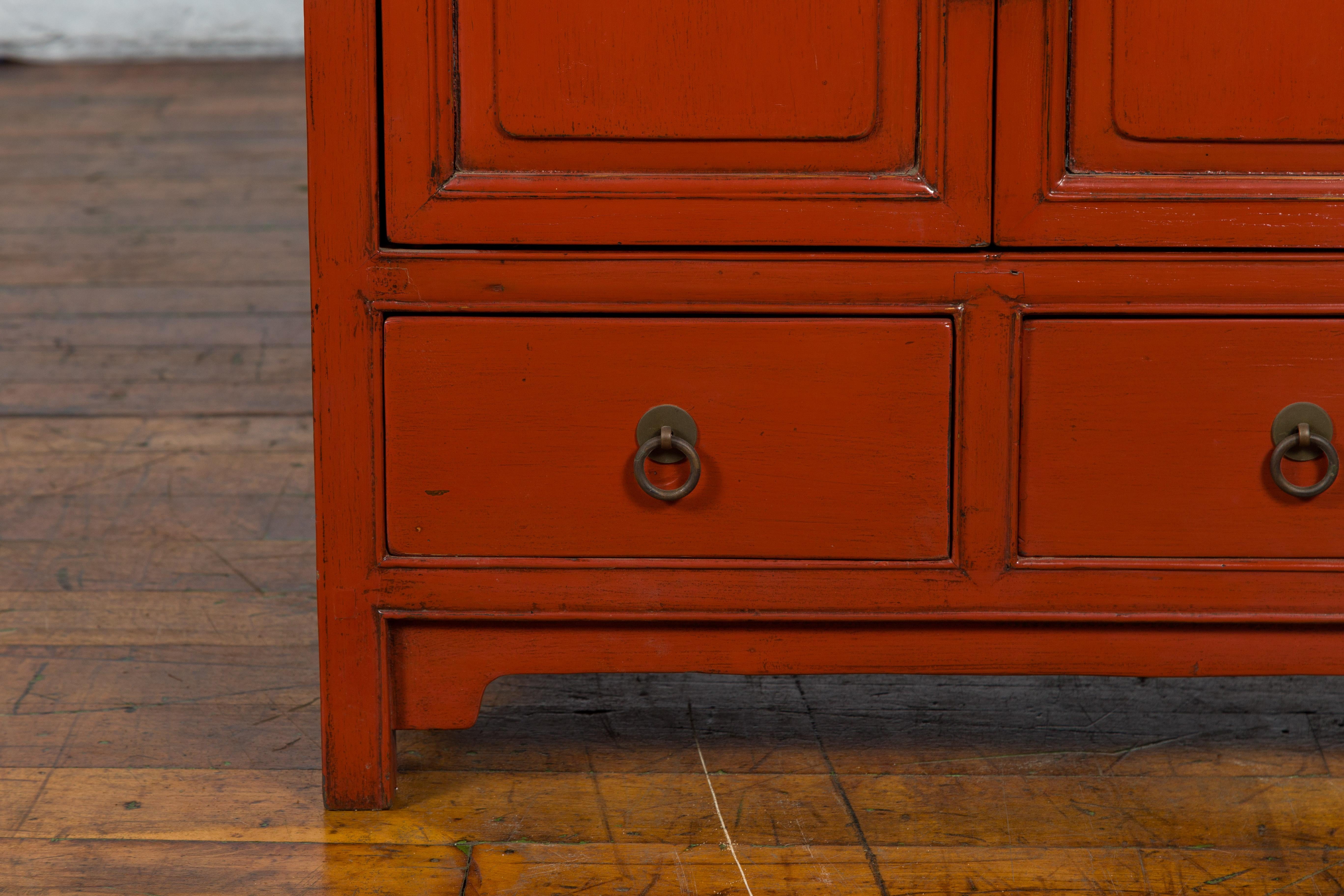 Chinese Qing Dynasty 19th Century Red Lacquer Cabinet with Doors and Drawers For Sale 3