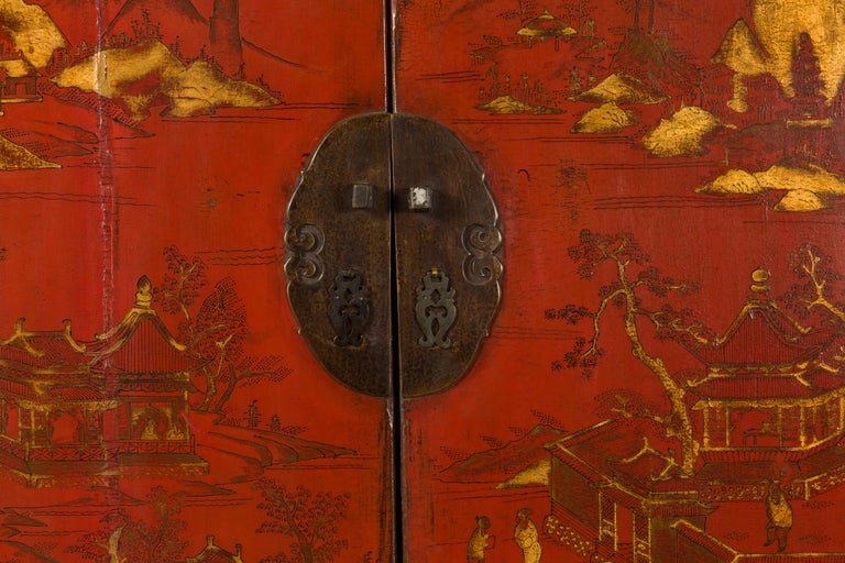 Chinese Qing Dynasty 19th Century Red Lacquer Cabinet with Gold Chinoiseries For Sale 3