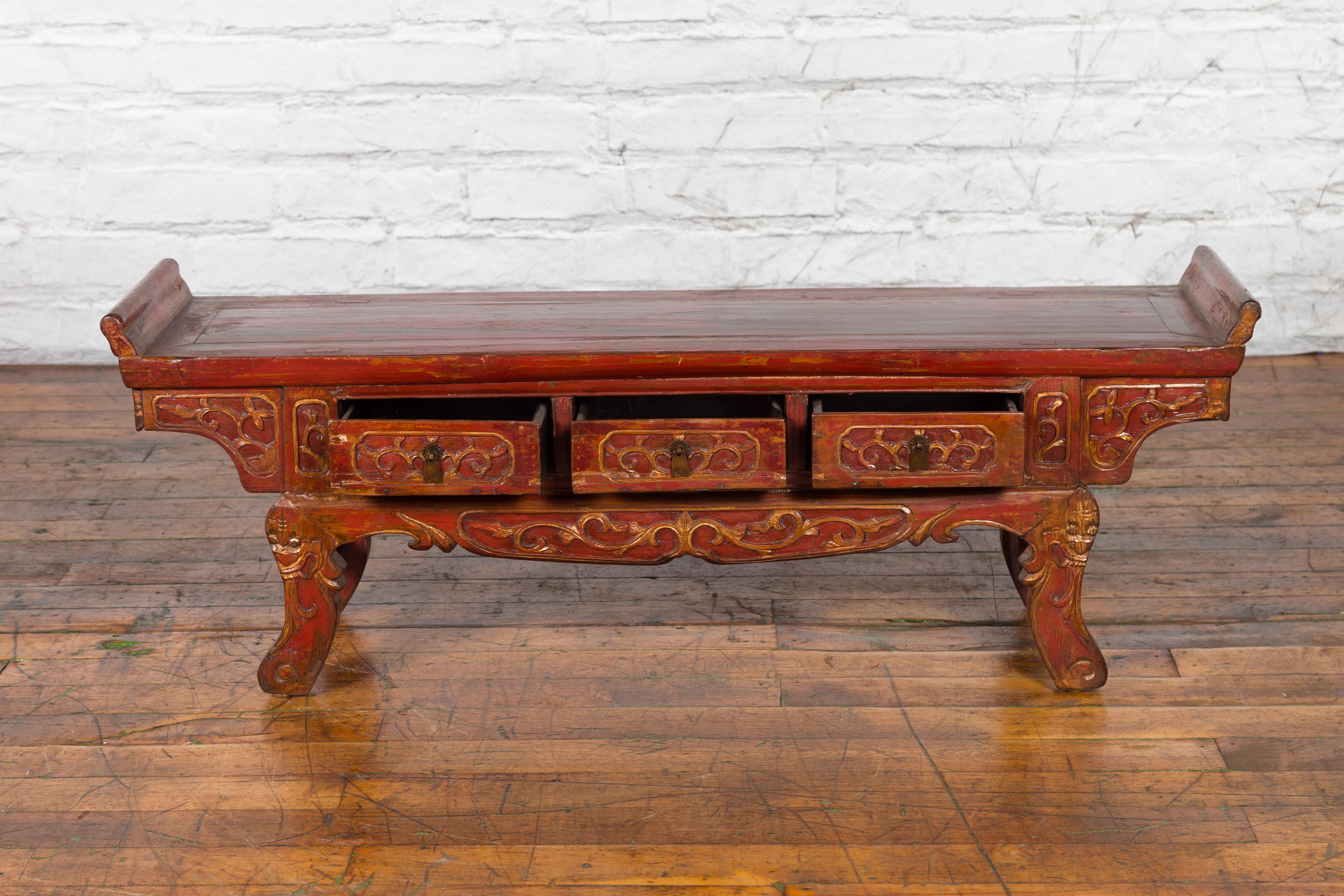 Chinese Qing Dynasty 19th Century Red Lacquer Low Altar Table with Carved Motifs For Sale 3