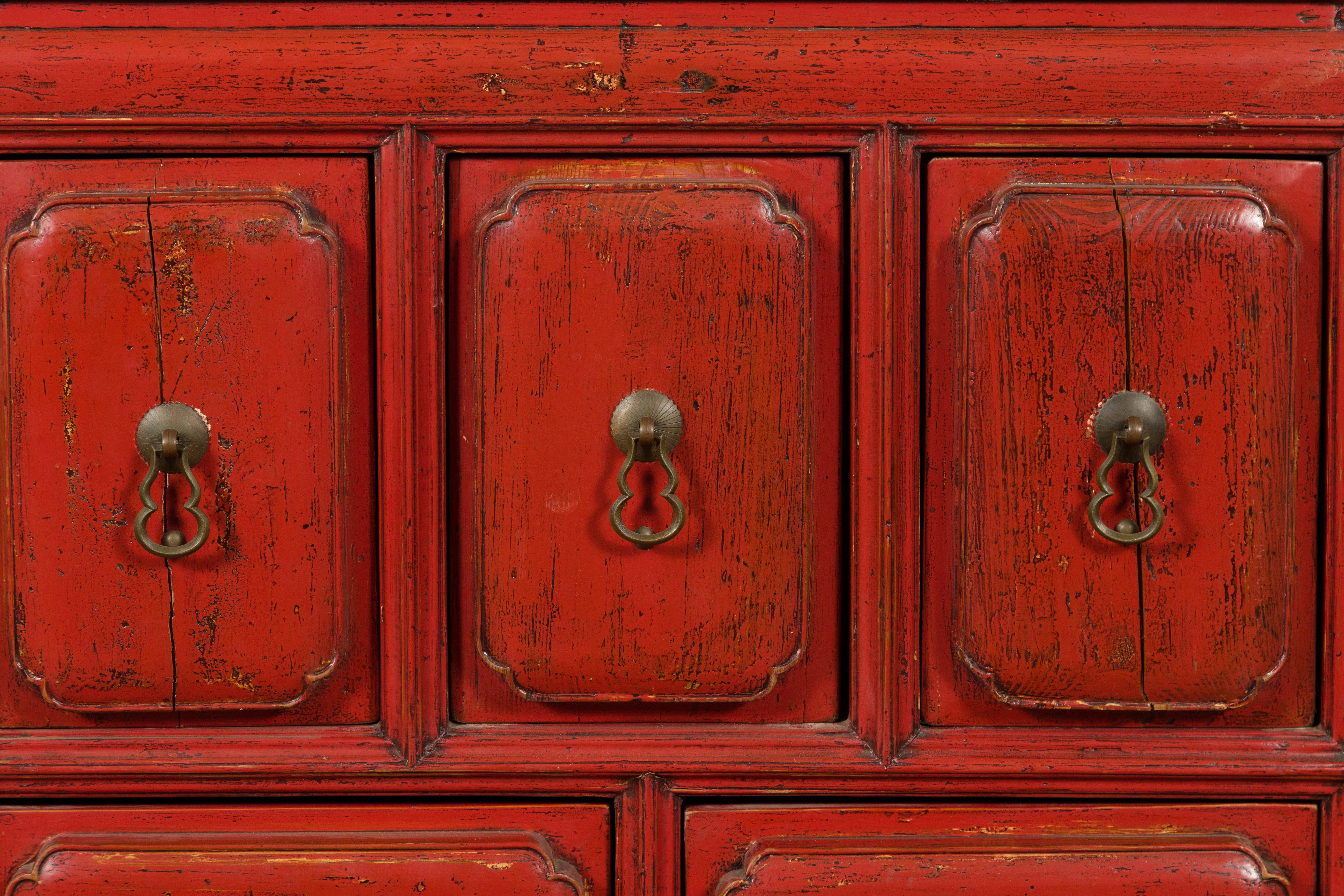 Chinese Qing Dynasty 19th Century Red Lacquer Side Chest with Five Drawers For Sale 4