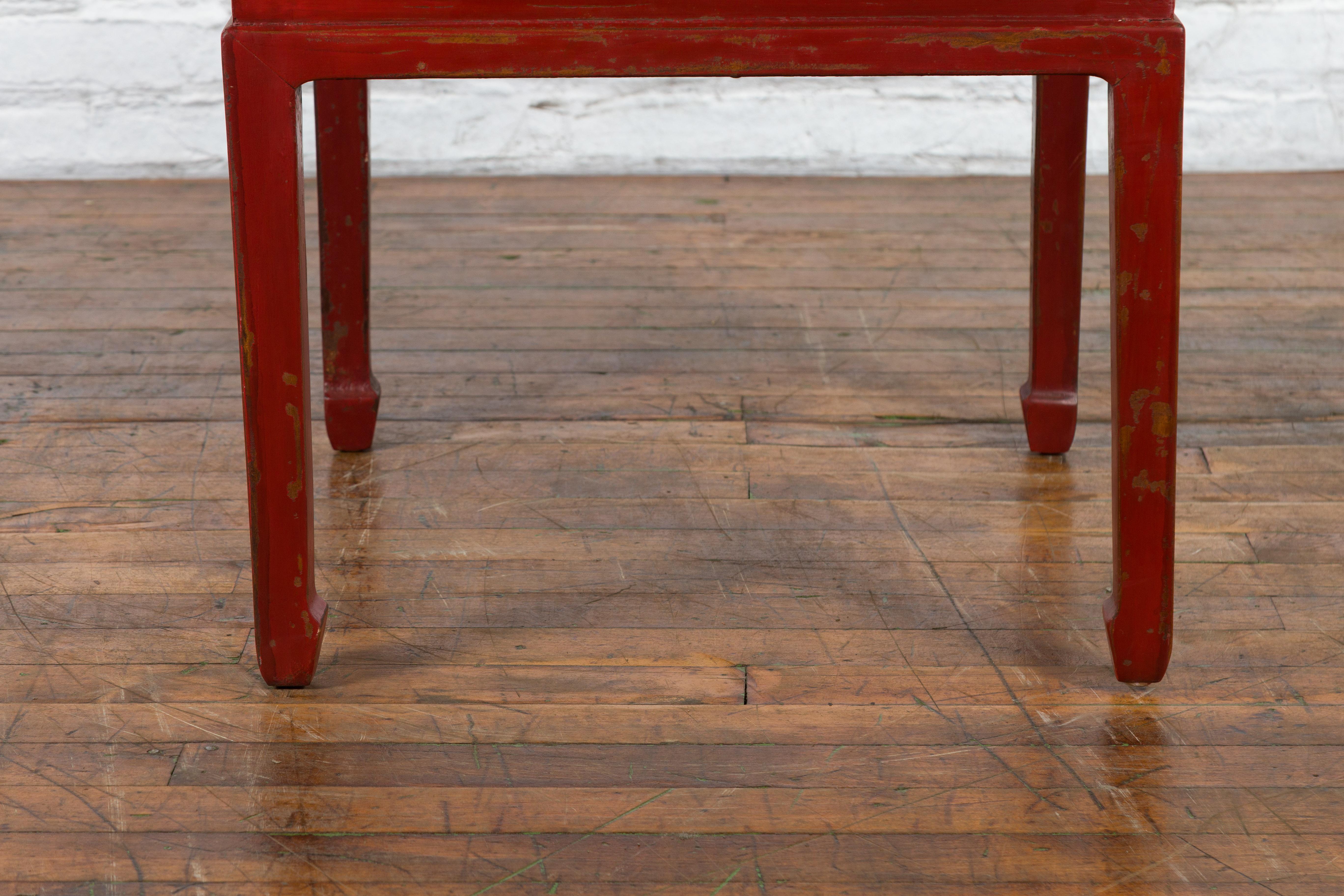 Chinese Qing Dynasty 19th Century Red Lacquer Side Table with Woven Rattan Top For Sale 10