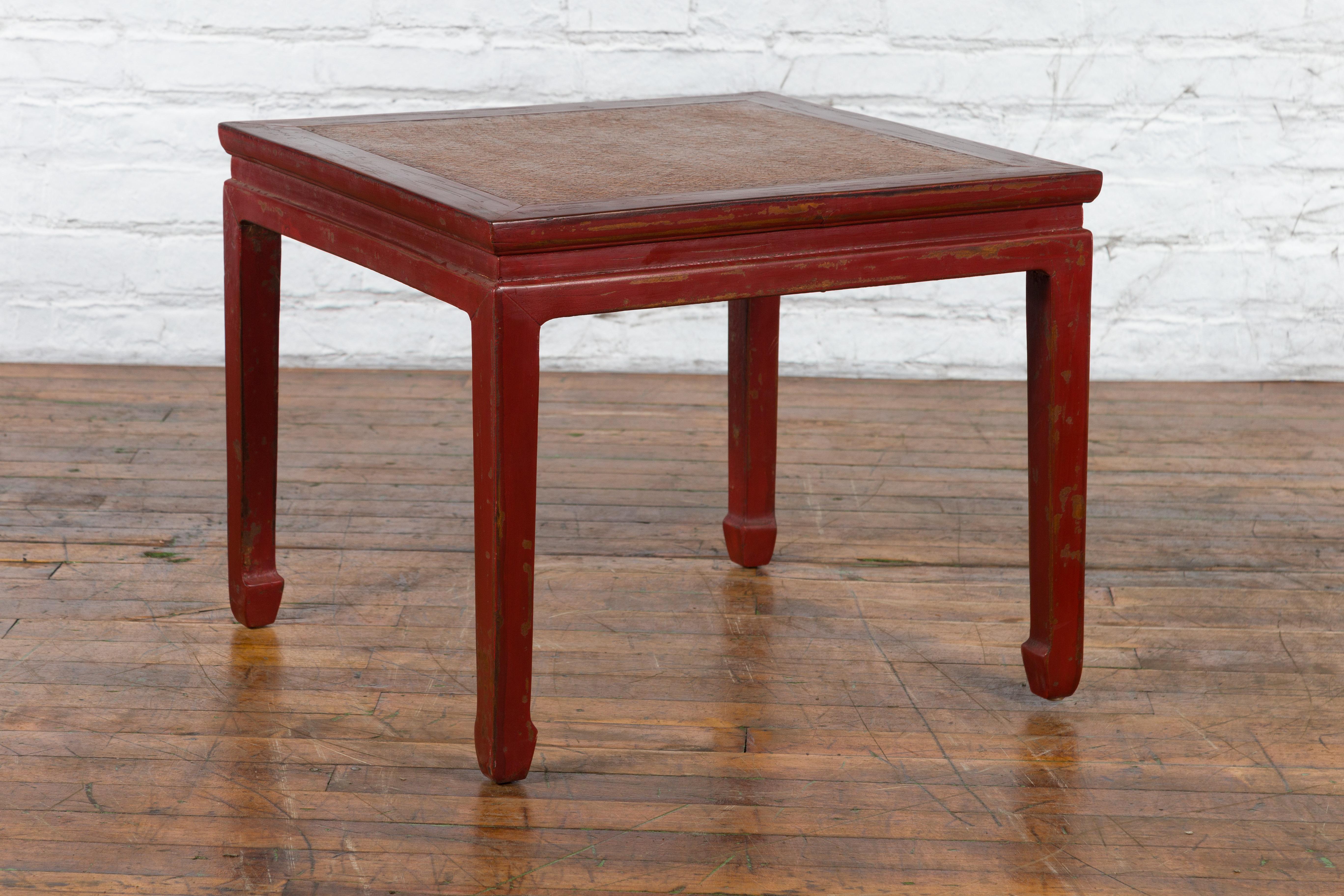 Chinese Qing Dynasty 19th Century Red Lacquer Side Table with Woven Rattan Top For Sale 11