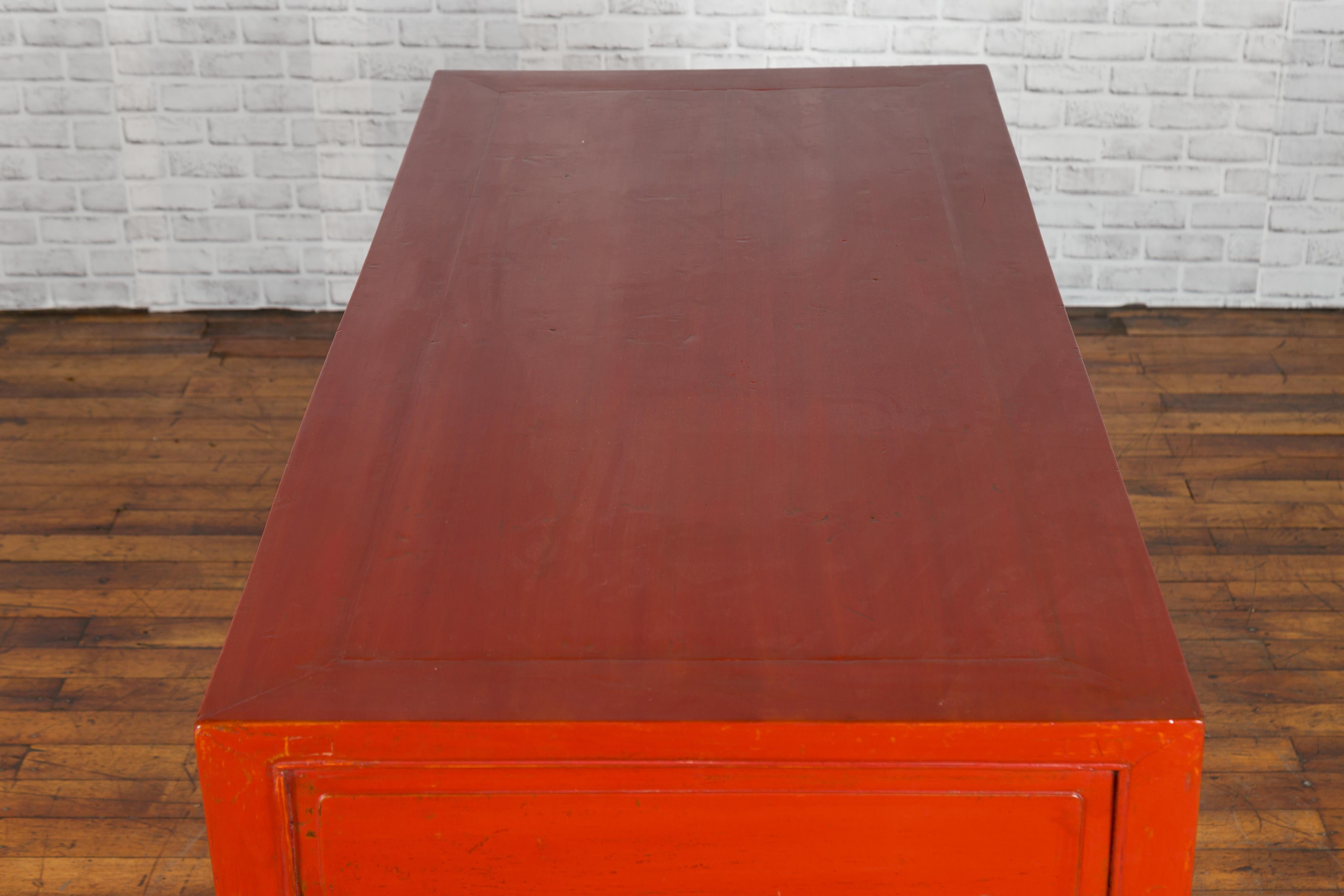 Chinese Qing Dynasty 19th Century Red Lacquered Desk with Floral Carved Drawers 10