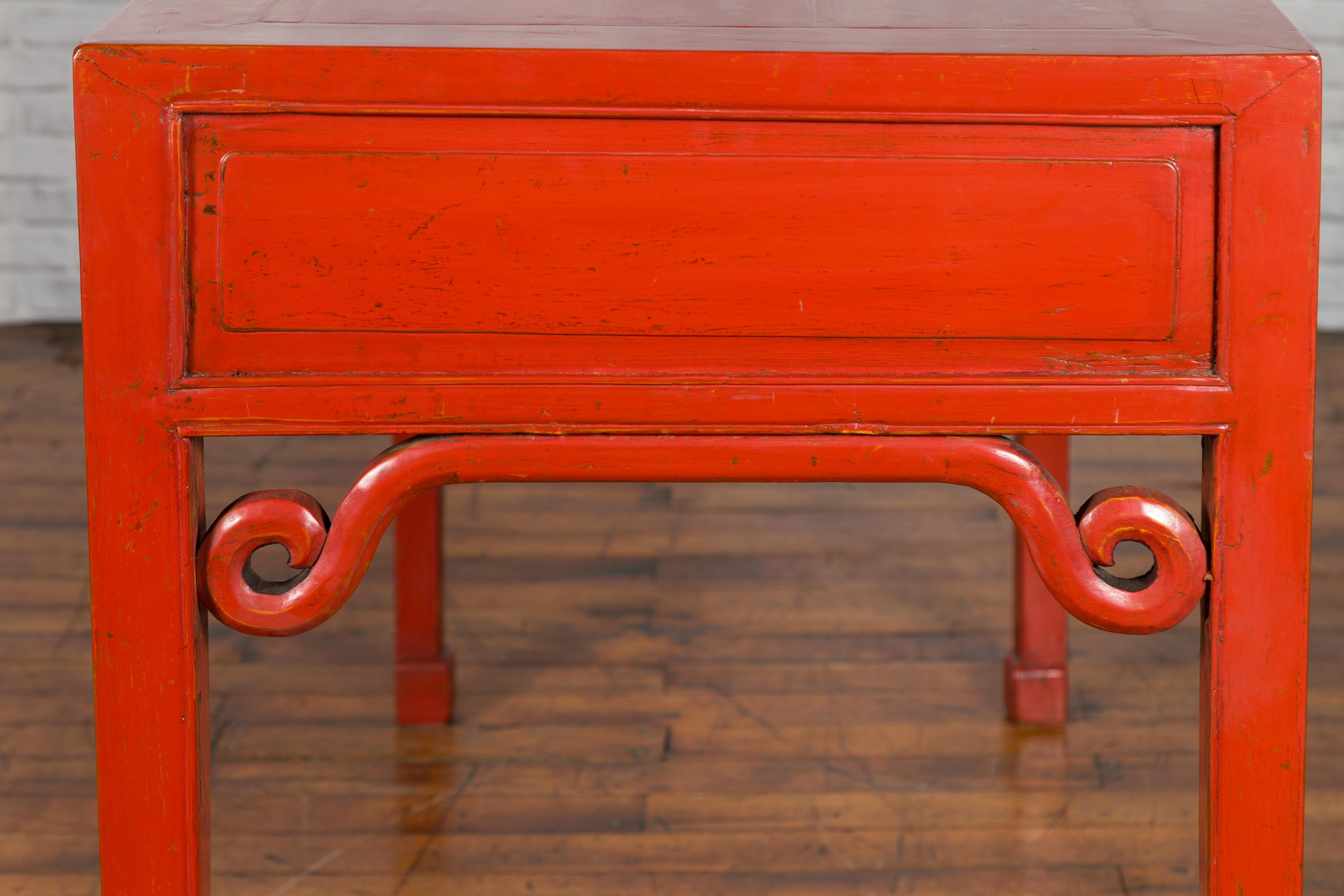 Chinese Qing Dynasty 19th Century Red Lacquered Desk with Floral Carved Drawers 11