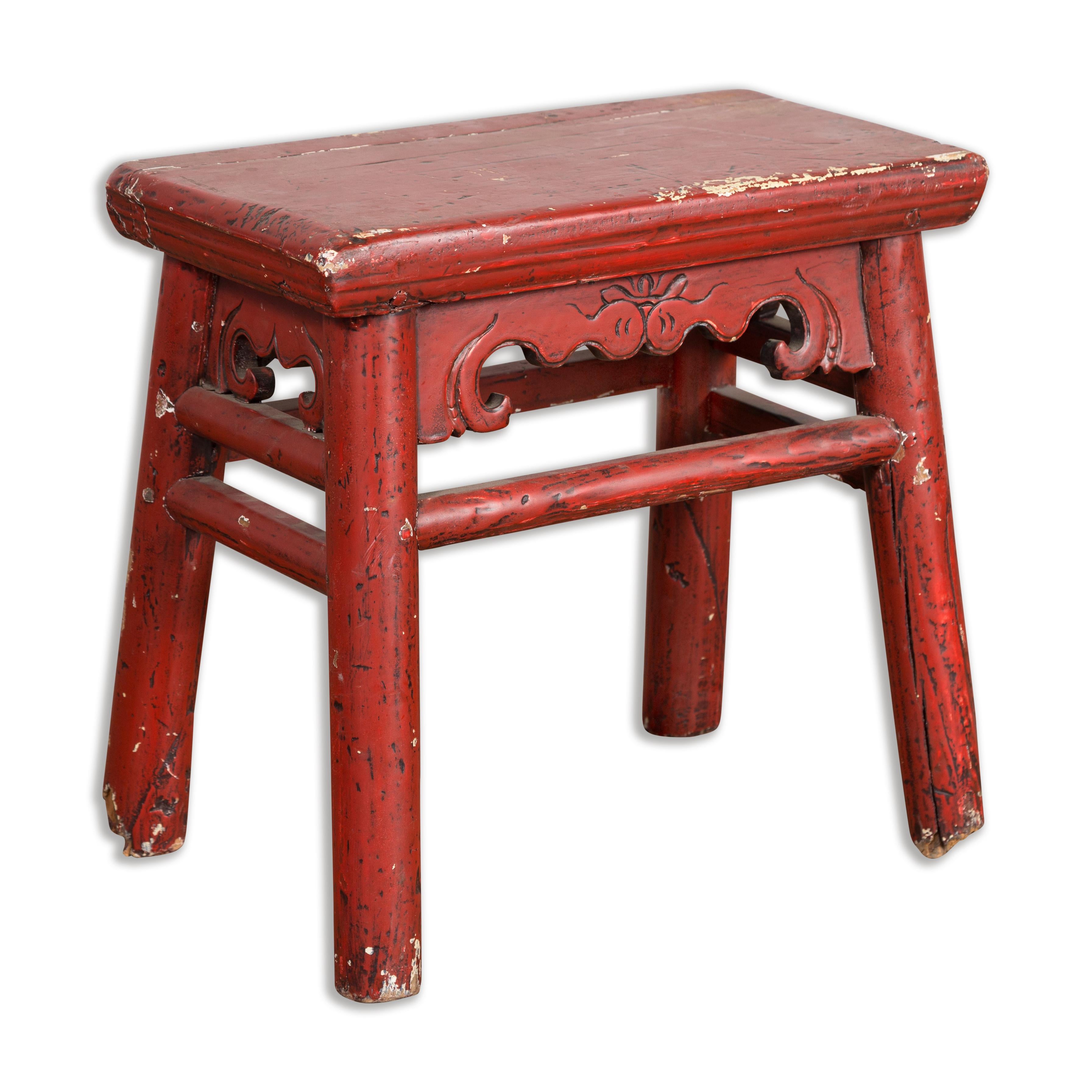 Chinese Qing Dynasty 19th Century Red Lacquered Stool with Carved Apron For Sale 13