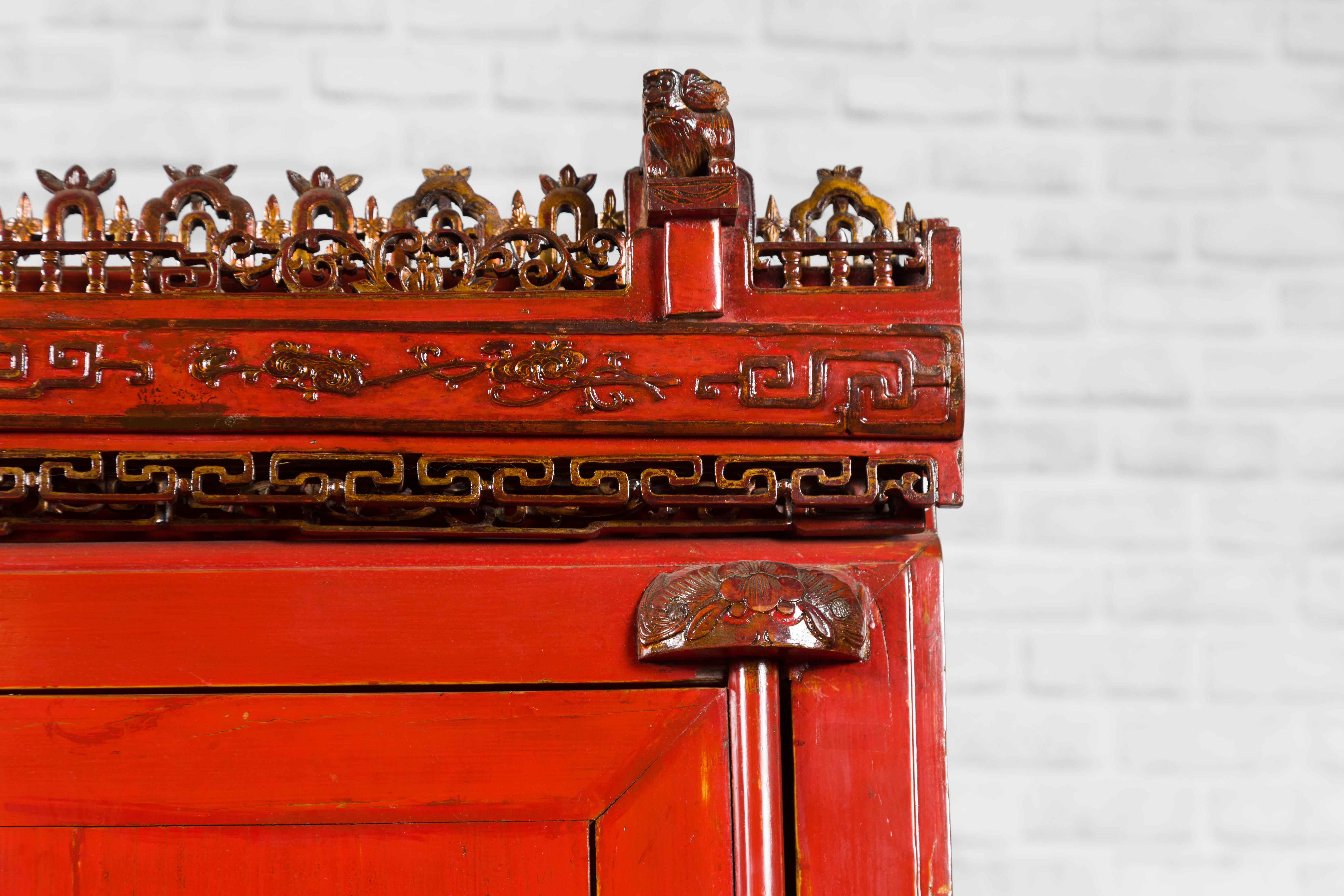 Chinese Qing Dynasty 19th Century Red Lacquered Wedding Cabinet with Carving 3