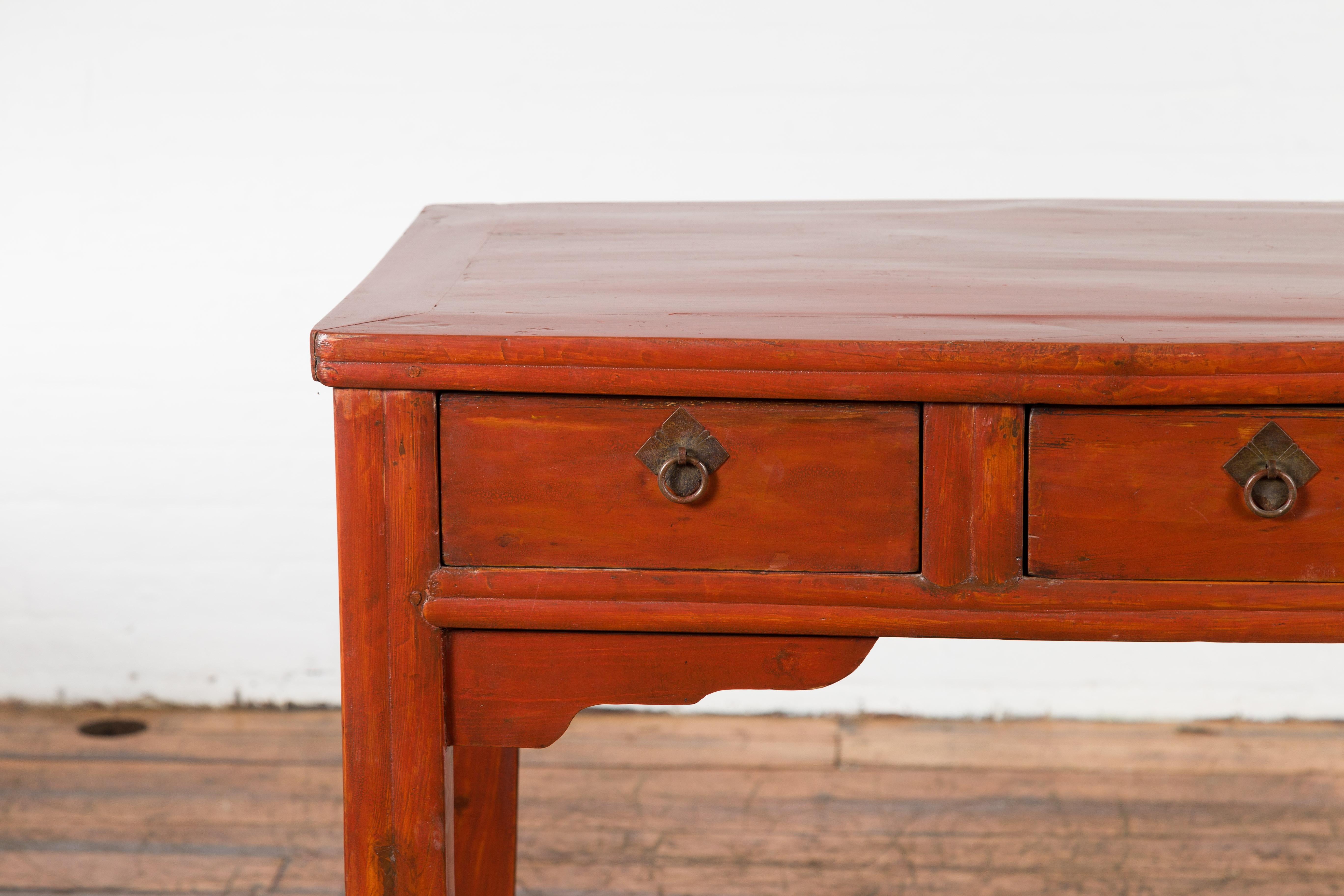 Chinese Qing Dynasty 19th Century Red Orange Lacquered Table with Three Drawers For Sale 1