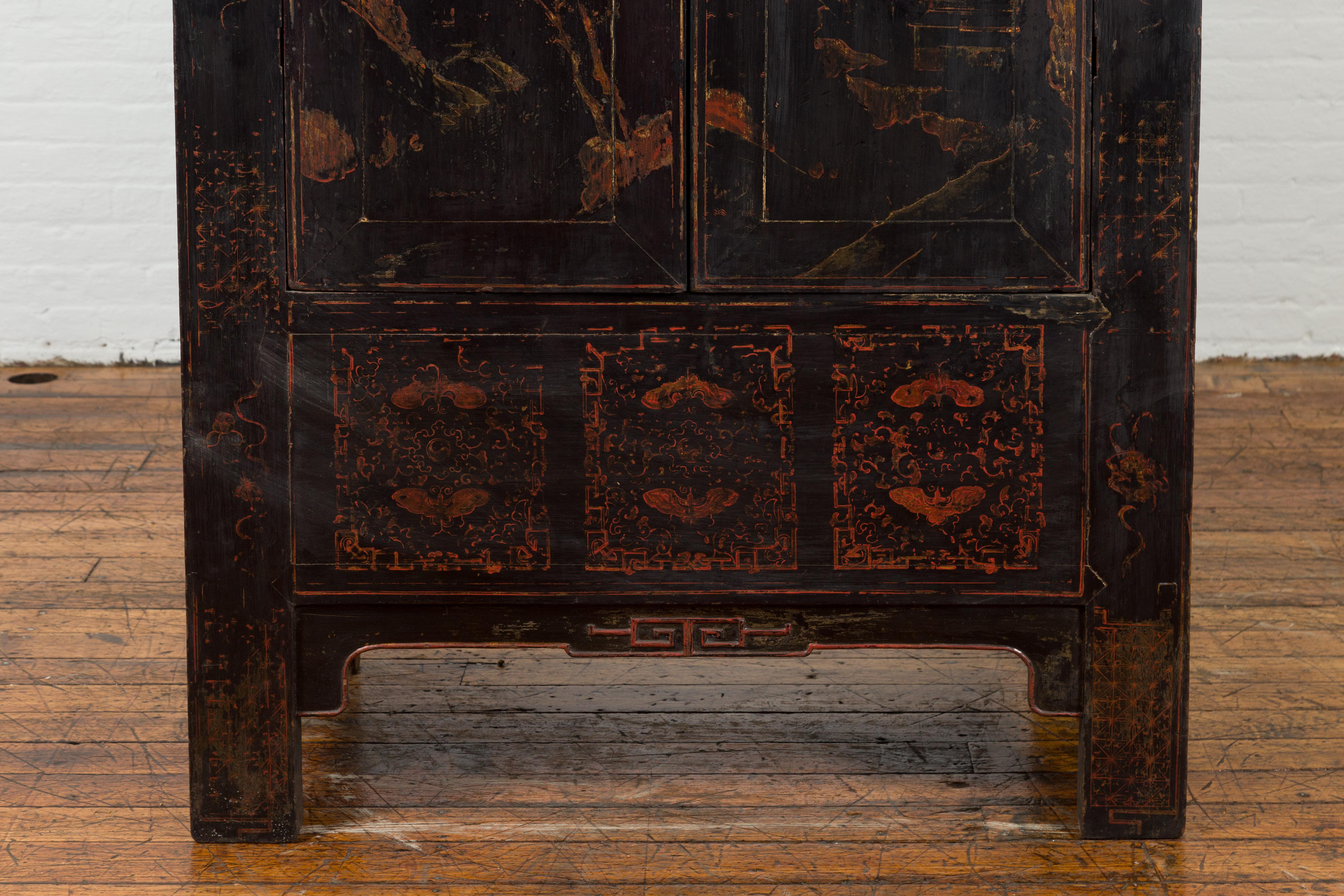 Bois Cabinet Shanxi de la dynastie chinoise Qing du 19ème siècle avec laque noire d'origine en vente
