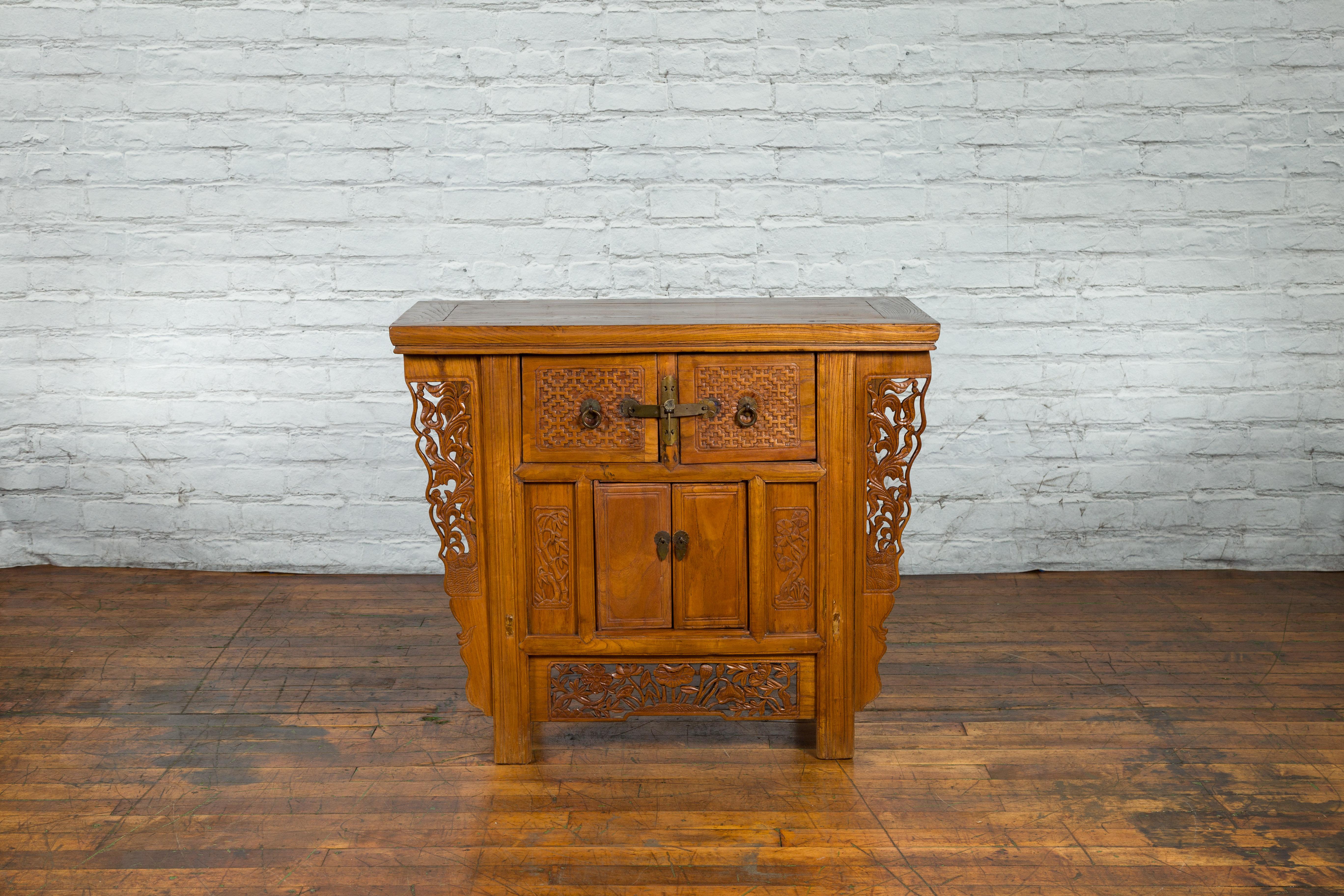 Chinese Qing Dynasty 19th Century Side Cabinet with Carved Foliage Motifs 2