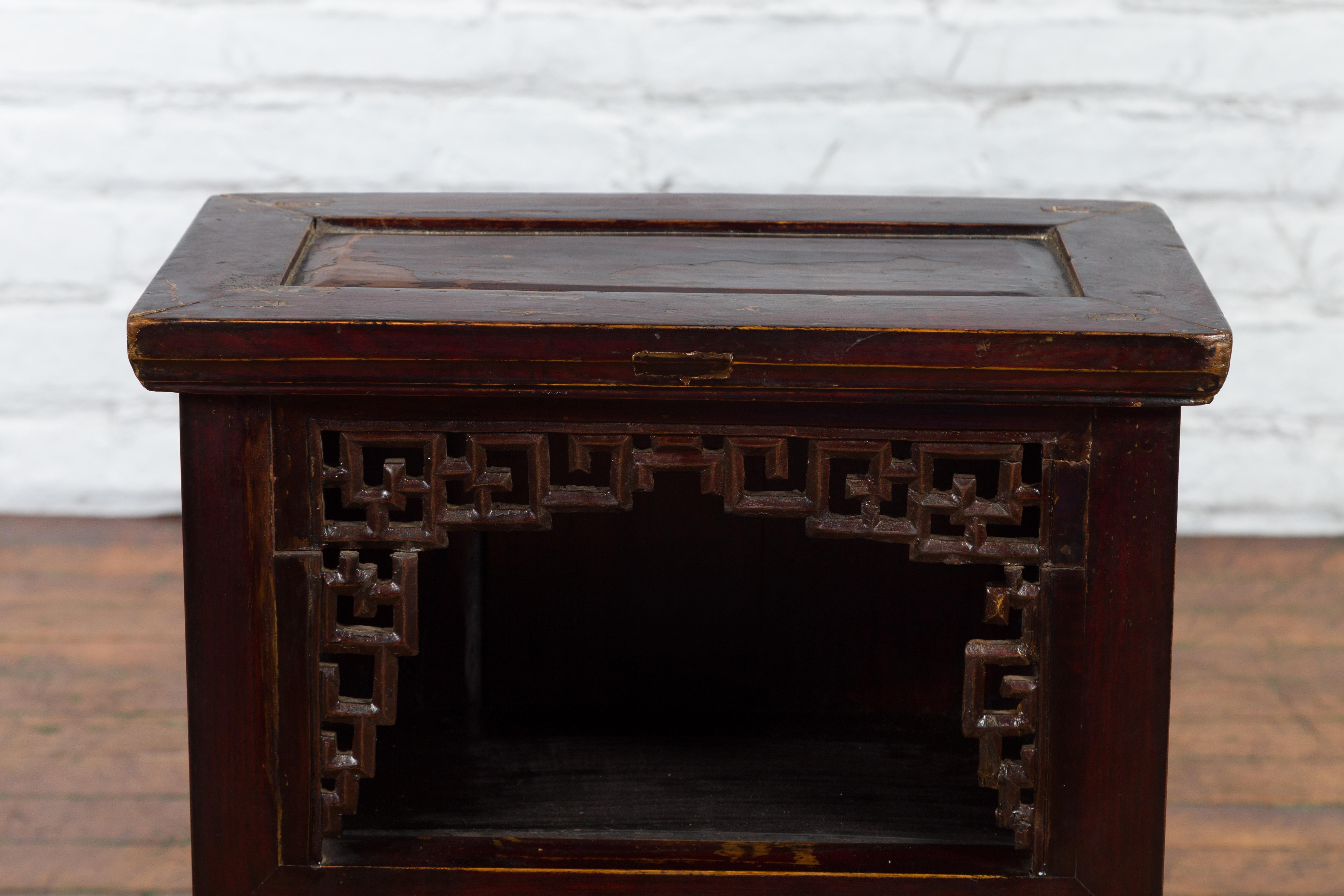 Chinese Qing Dynasty 19th Century Side Cabinet with Fretwork Shelf and Doors For Sale 3