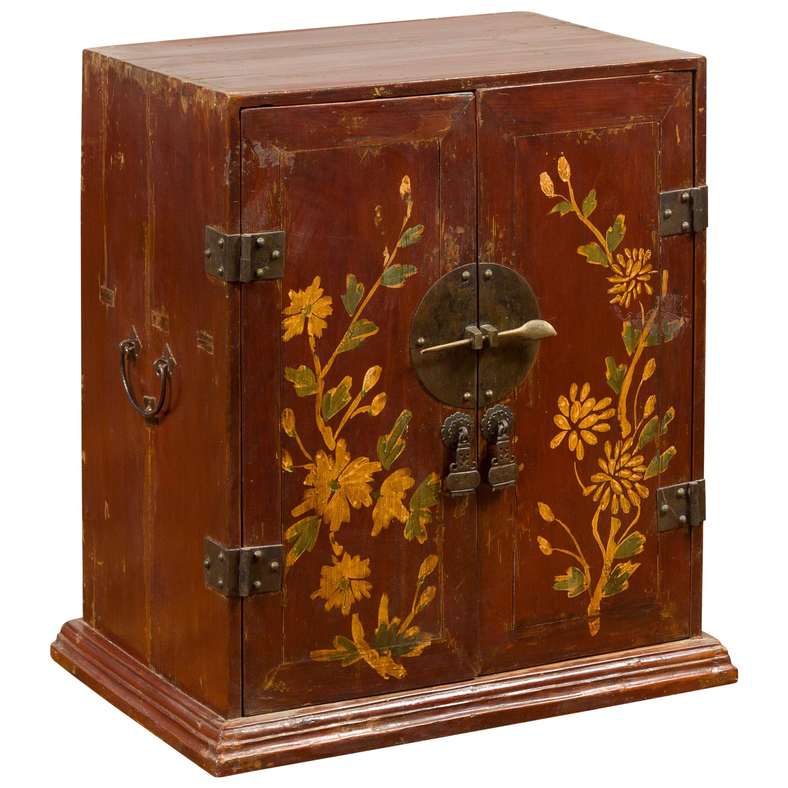 Chinese Qing Dynasty 19th Century Side Cabinet with Painted Floral Decor