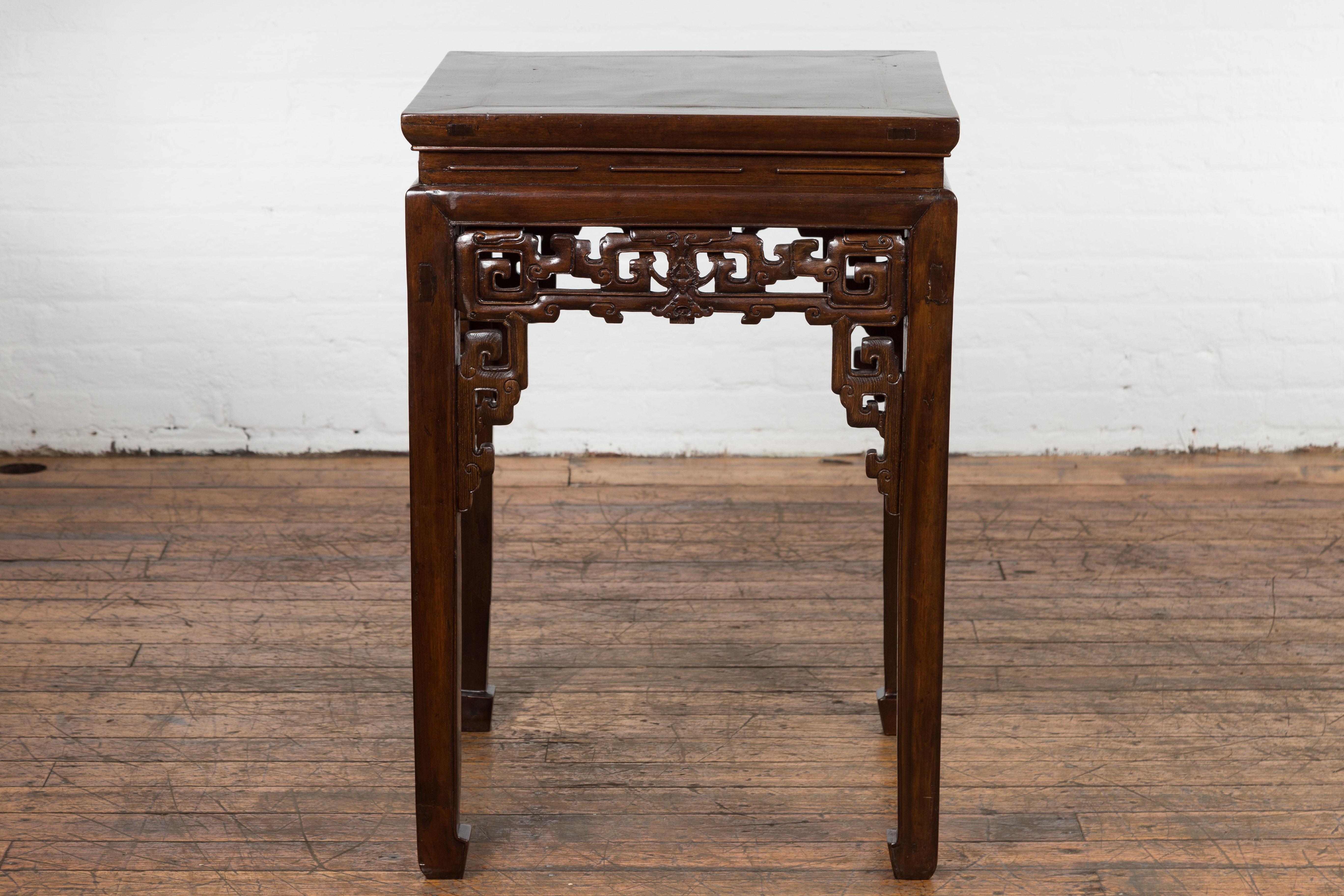 Chinese Qing Dynasty 19th Century Table with Carved Apron and Custom Lacquer For Sale 13