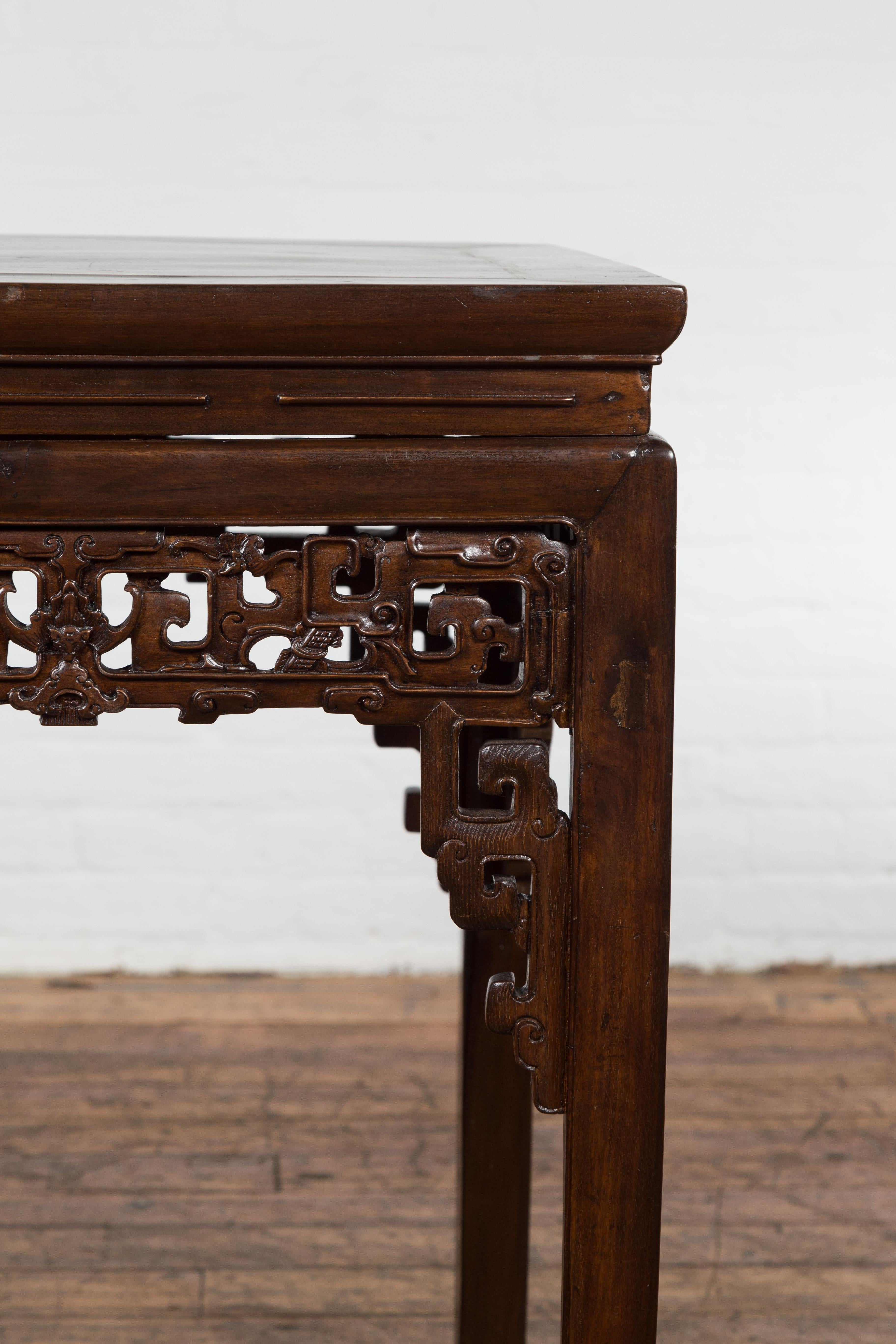 Chinese Qing Dynasty 19th Century Table with Carved Apron and Custom Lacquer For Sale 4
