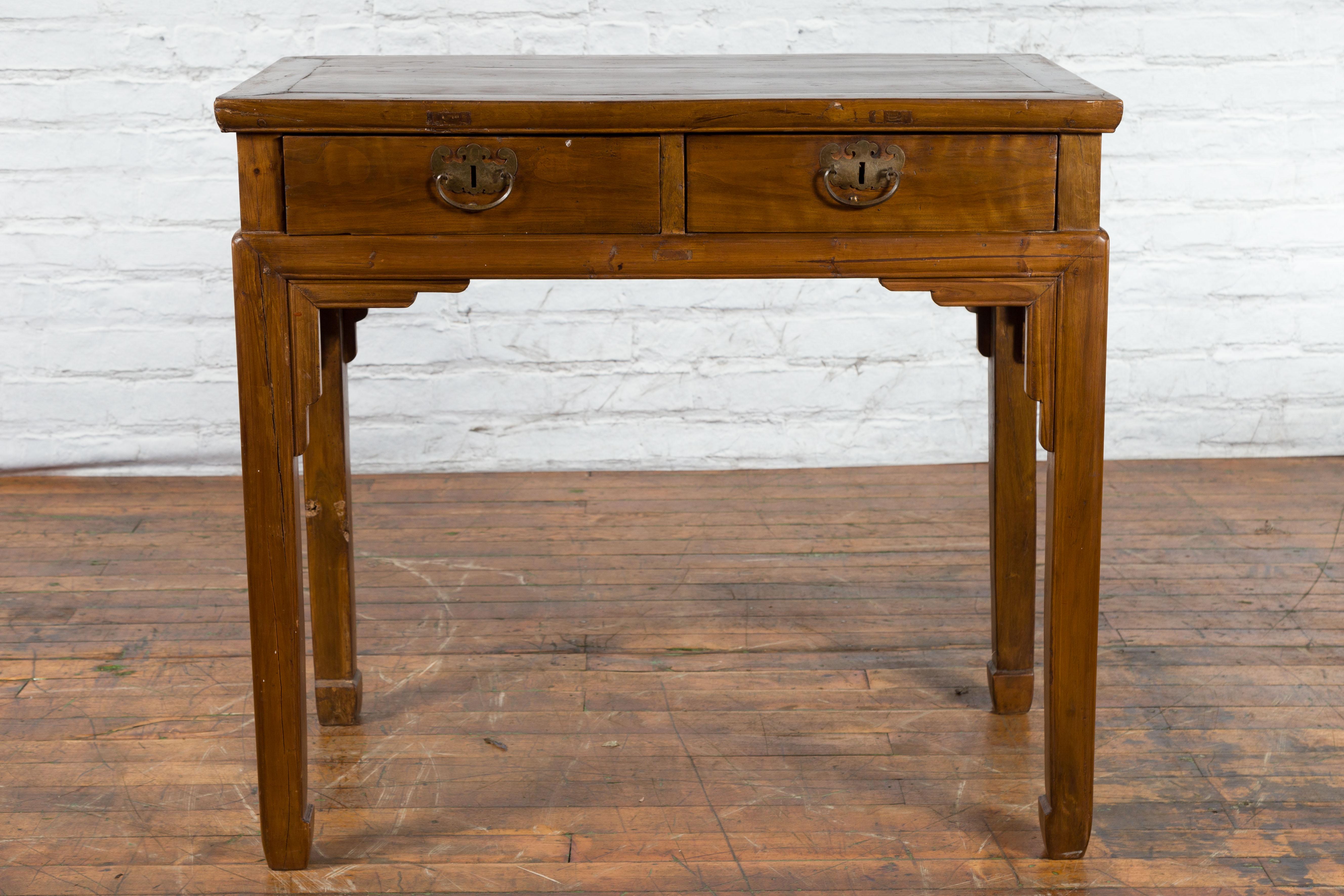 Chinese Qing Dynasty 19th Century Two-Drawer Desk with Bronze Butterfly Hardware For Sale 1