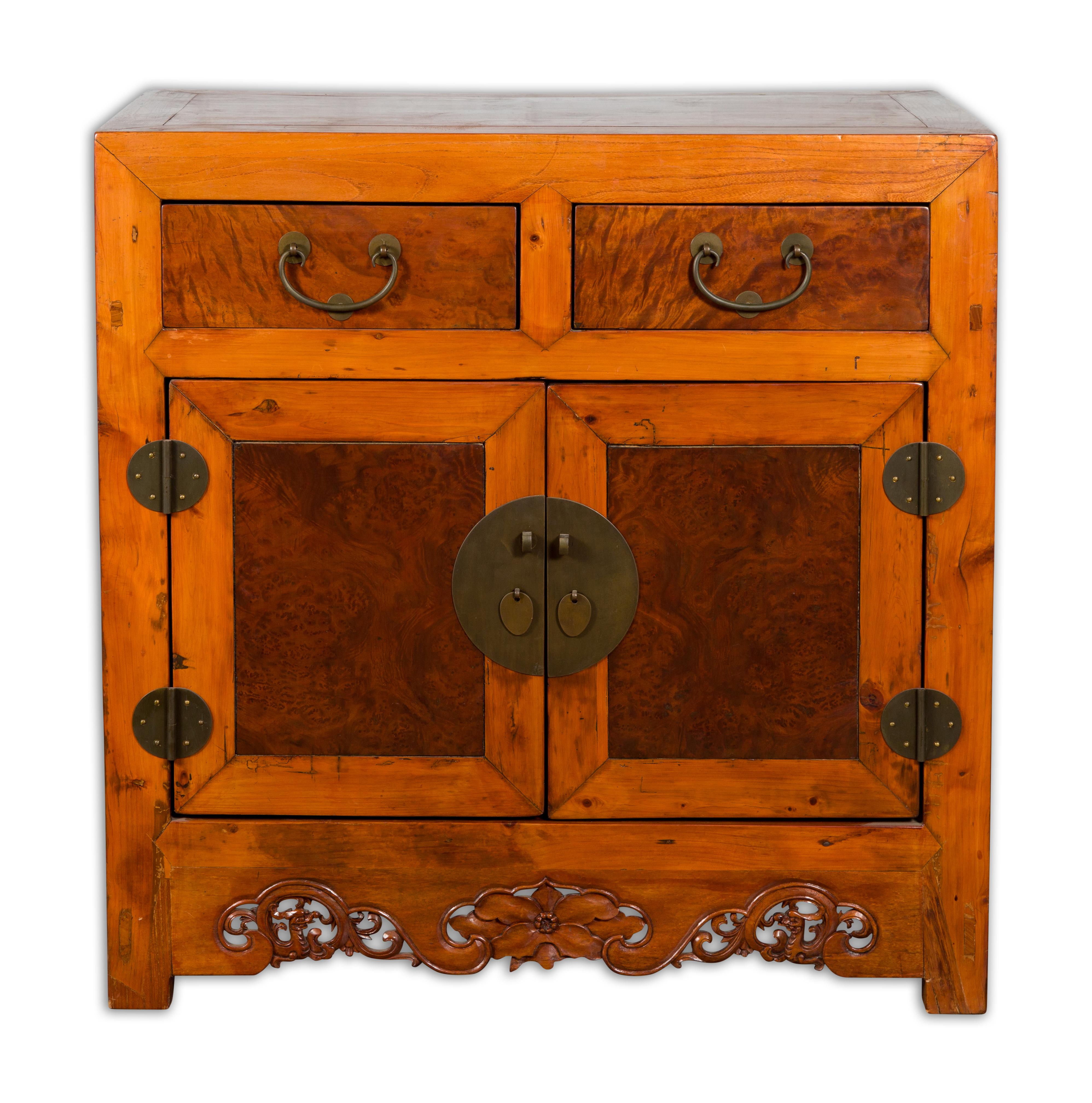 Chinese Qing Dynasty 19th Century Two-Toned Elm Cabinet with Burl Wood Accents For Sale 15