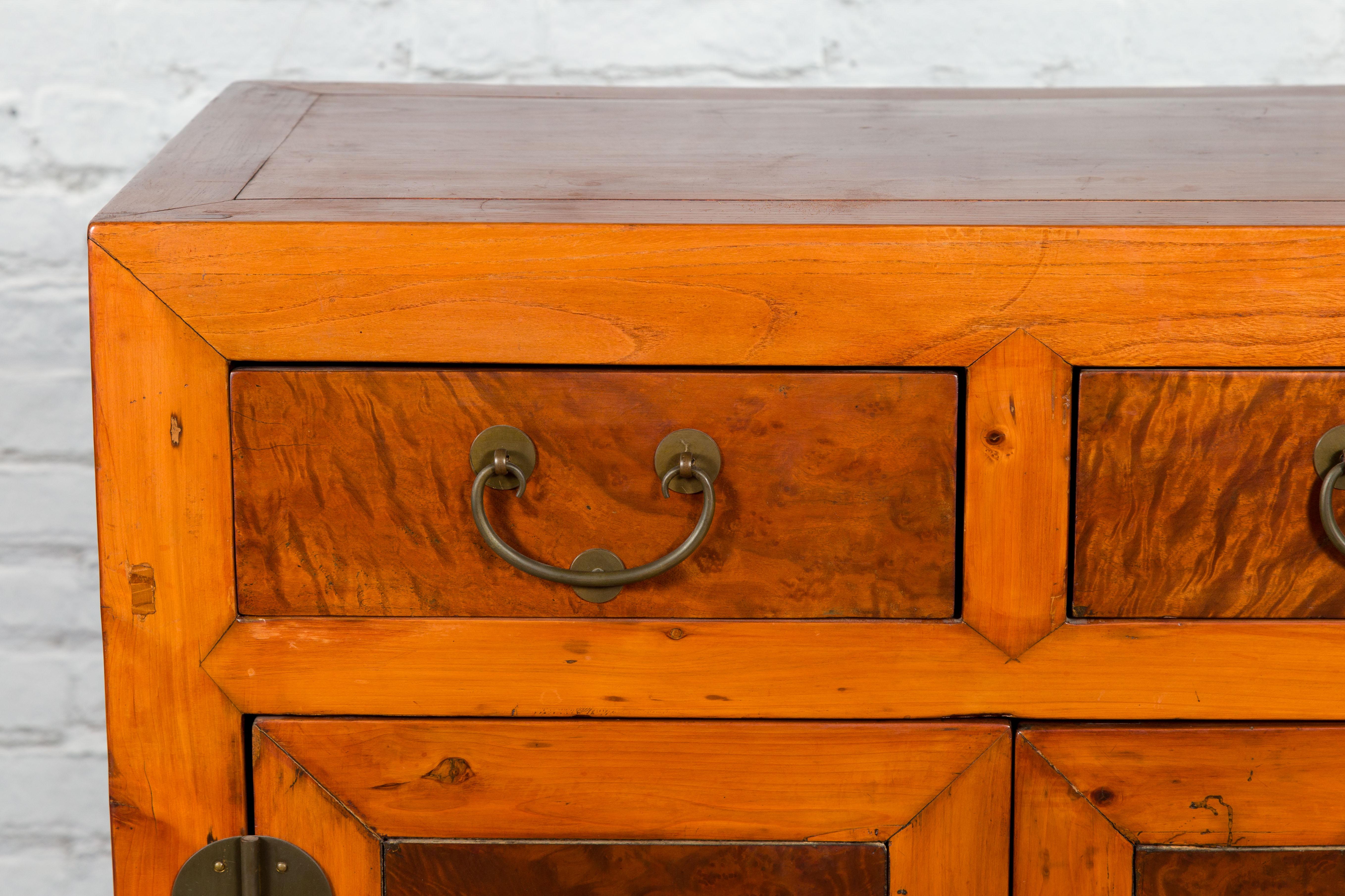 Chinese Qing Dynasty 19th Century Two-Toned Elm Cabinet with Burl Wood Accents For Sale 3