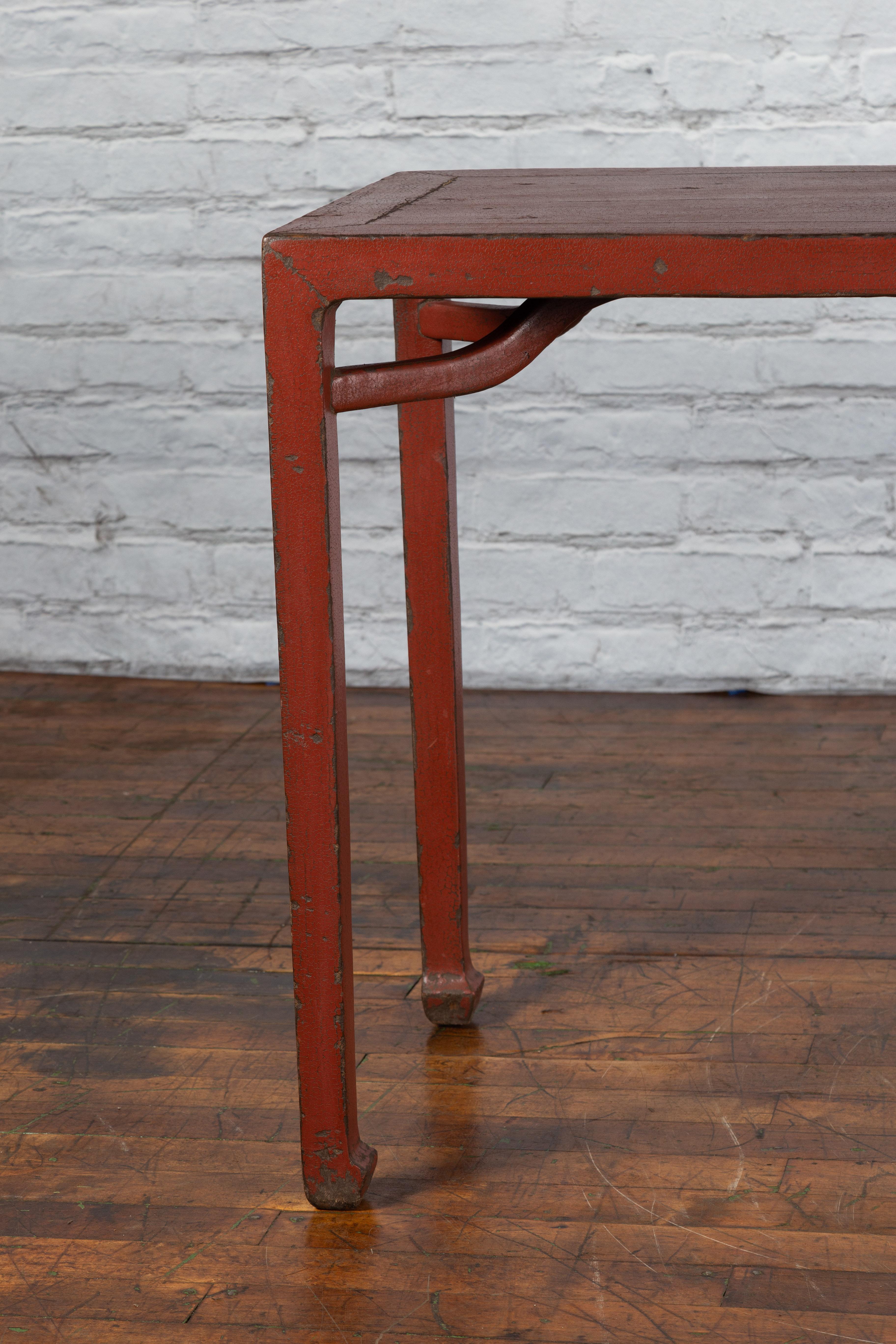 Chinese Qing Dynasty 19th Century Wood Console Table with Original Red Lacquer For Sale 3