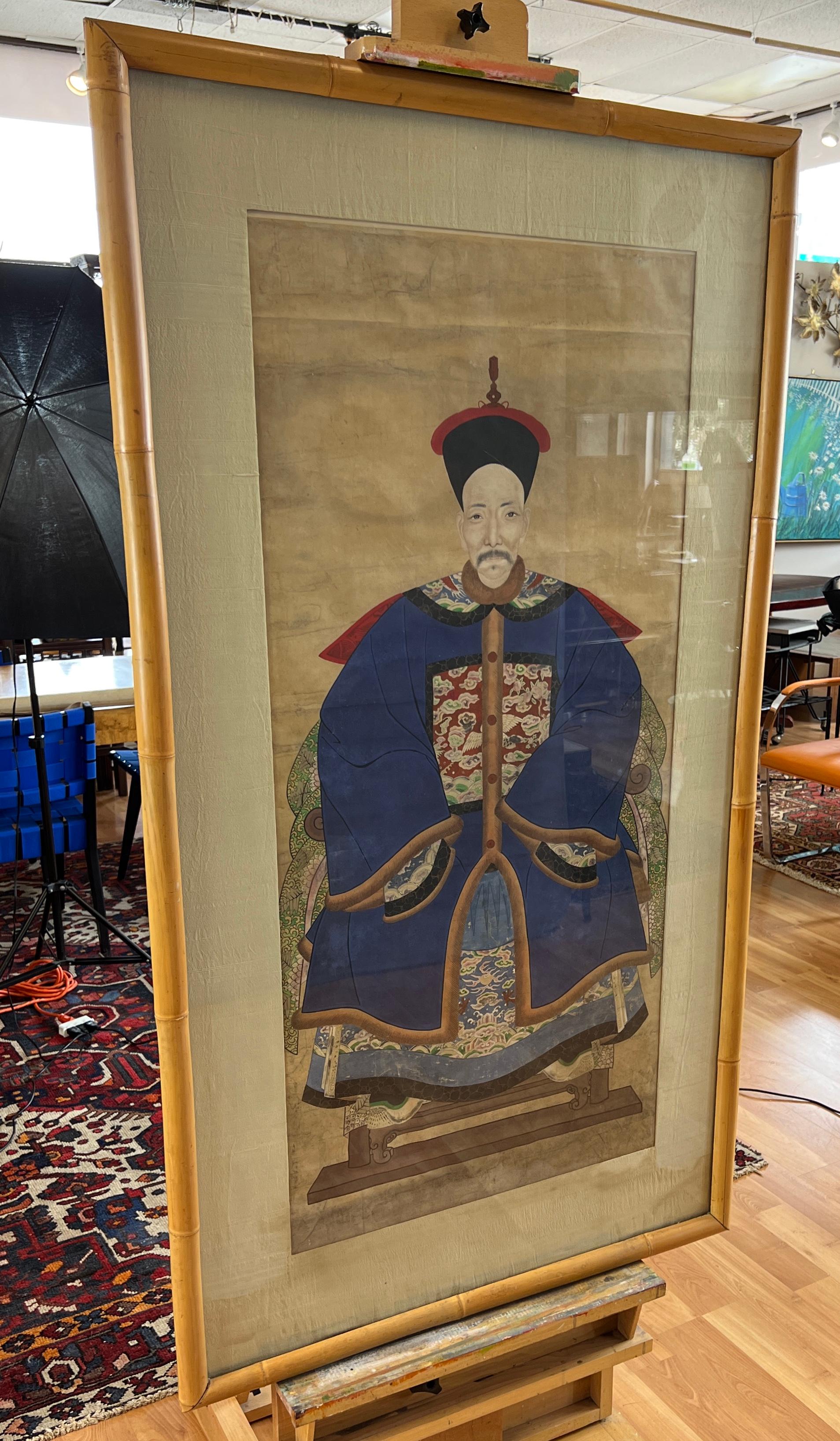 Chinesisches Ancestor-Porträt aus der chinesischen Qing-Dynastie, hochrangiger Offizieller erster Rang, 19. Jahrhundert (Handbemalt) im Angebot