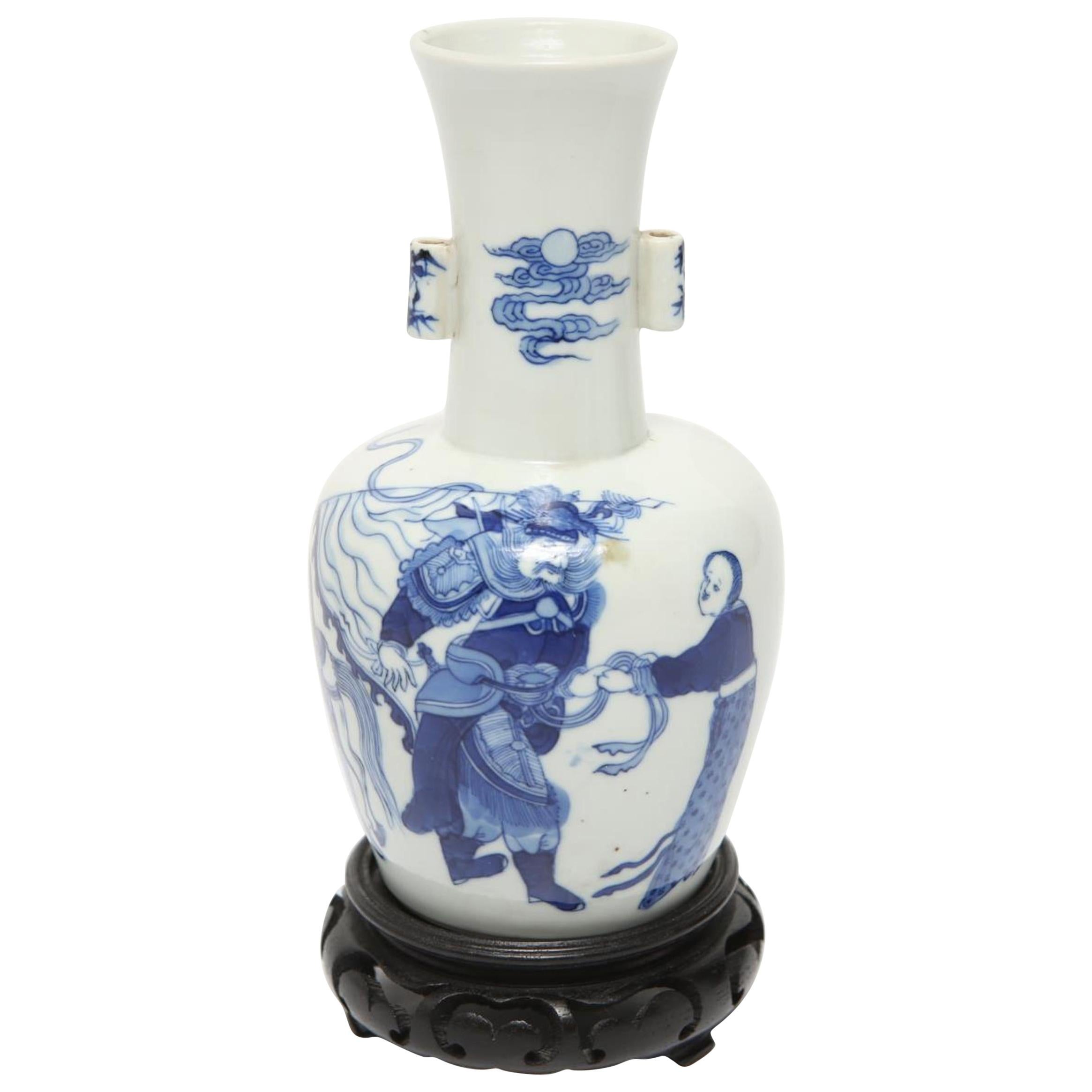 Chinese Qing Dynasty Blue and White Porcelain Mallet Vase