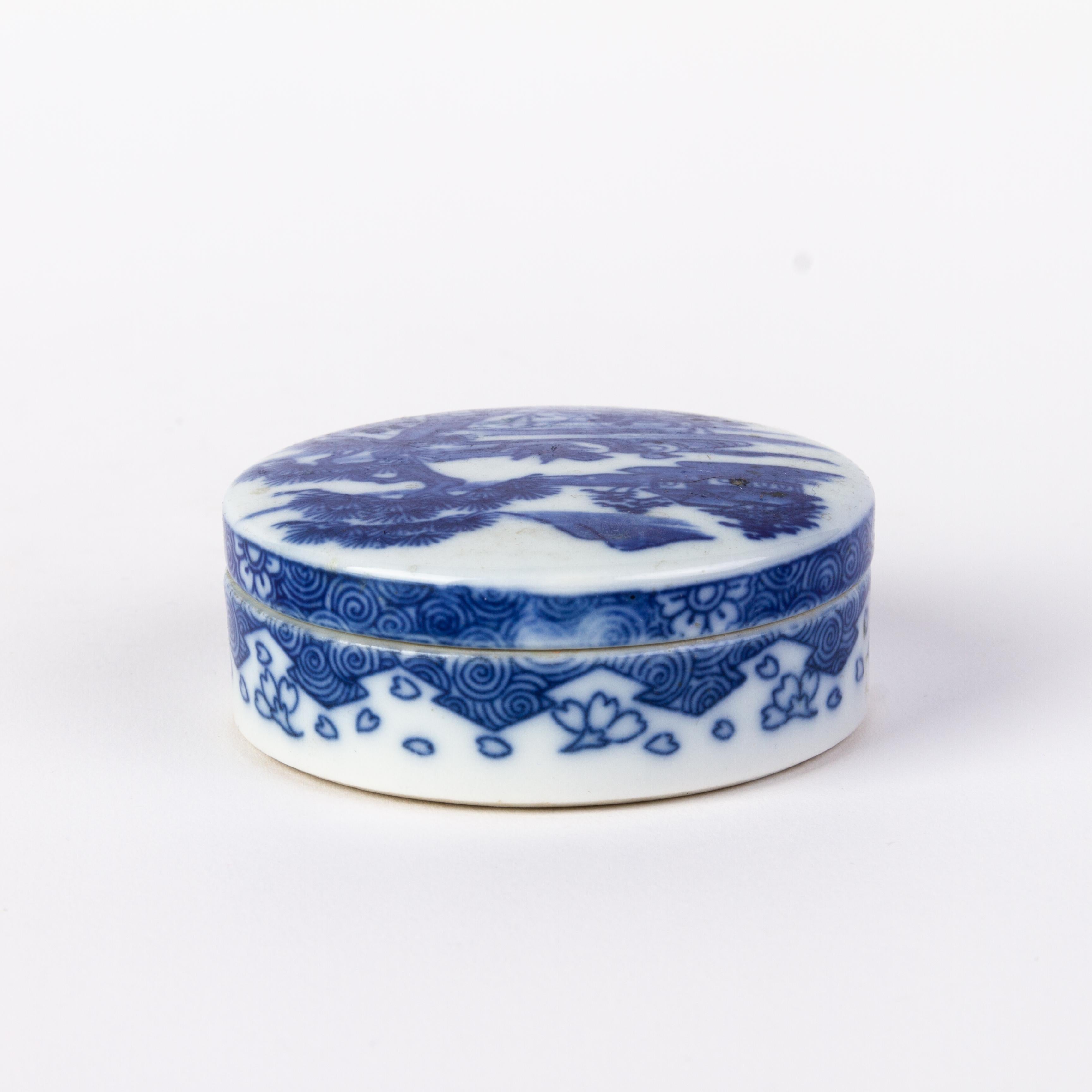 Hand-Painted Chinese Qing Dynasty Blue & White Porcelain Landscape Lidded Box 19th Century
