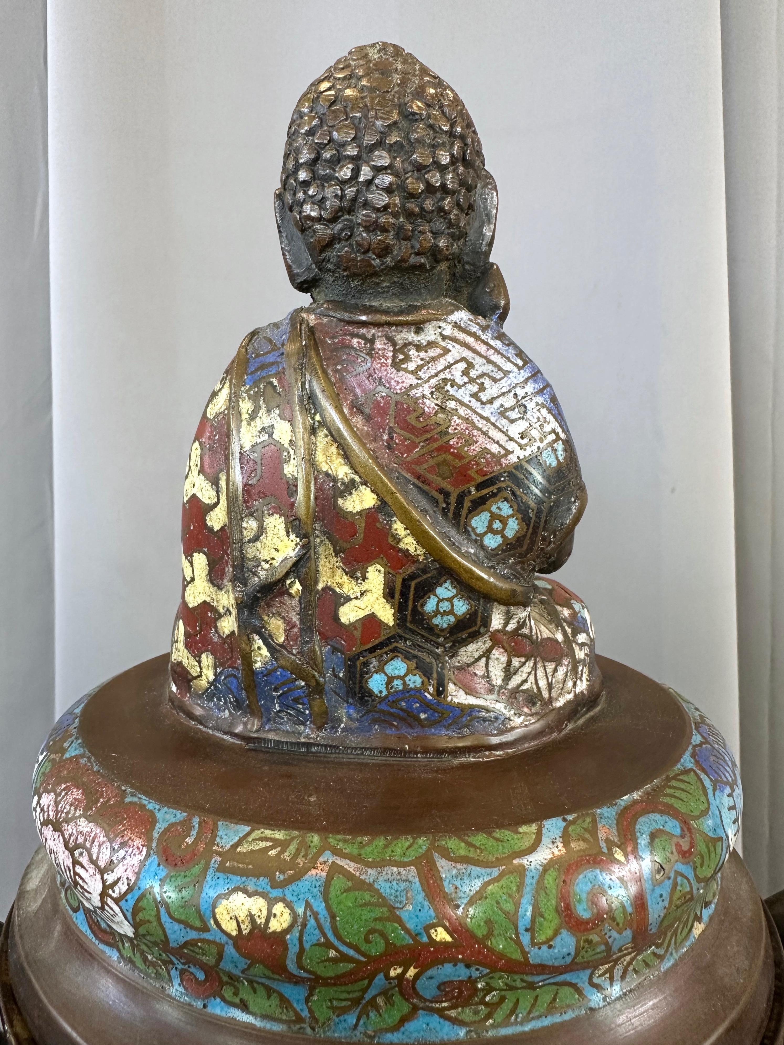 Japanese Taishō Period Bronze Champlevé Urn with Buddha Figure Lid, c. 1915 For Sale 11