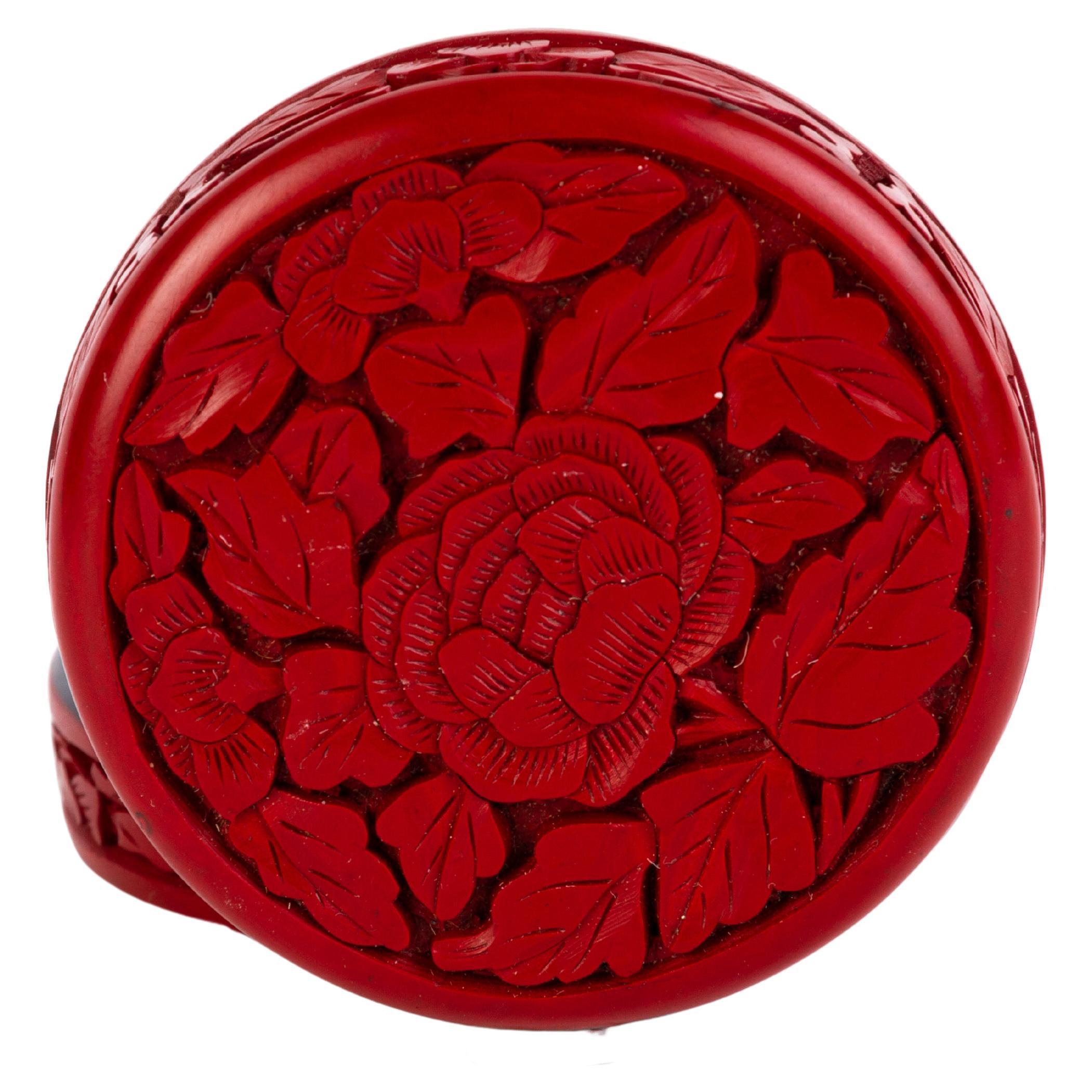 Chinese Qing Dynasty Carved Cinnabar Lacquer Circular Lidded Box circa 1900 For Sale